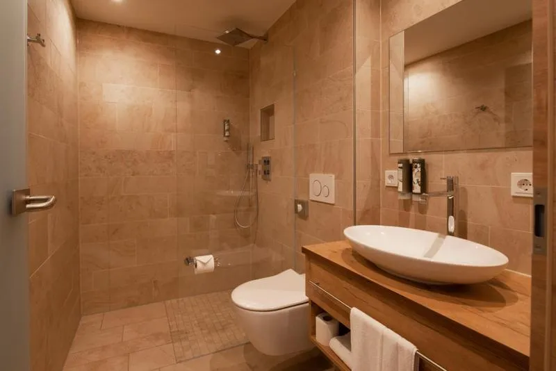 Bathroom in PETERS Hotel & Spa