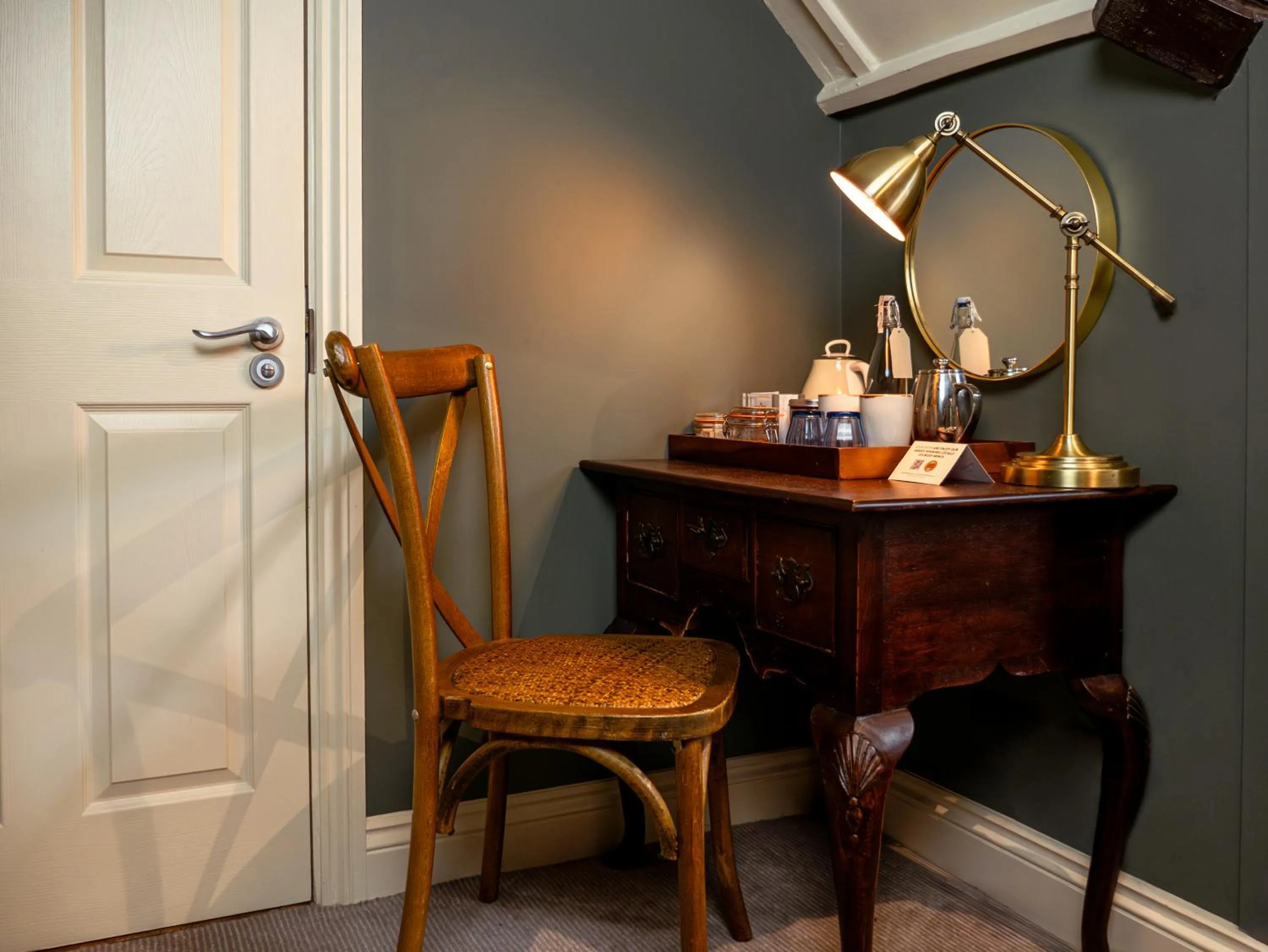 Dining area in High Corner Inn