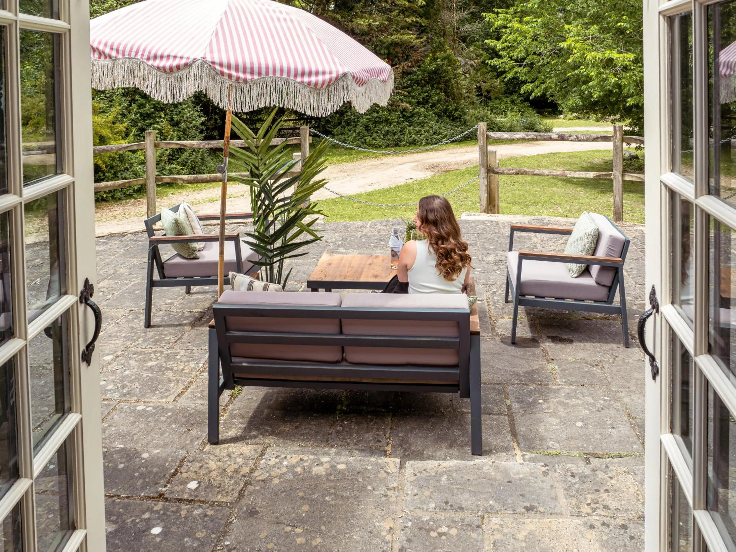 Garden view in High Corner Inn