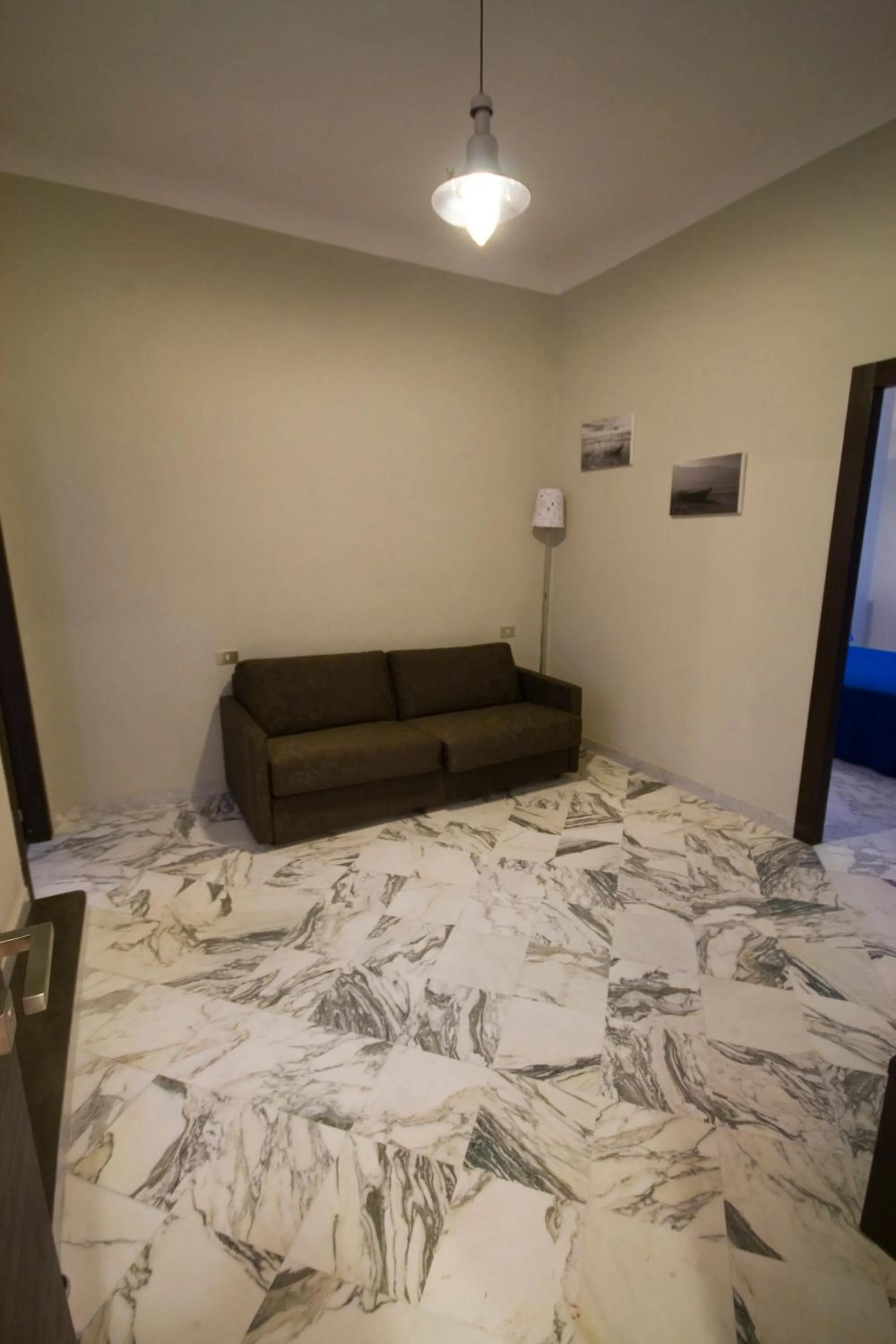 Decorative detail, Bed in Foresteria Del Pescatore