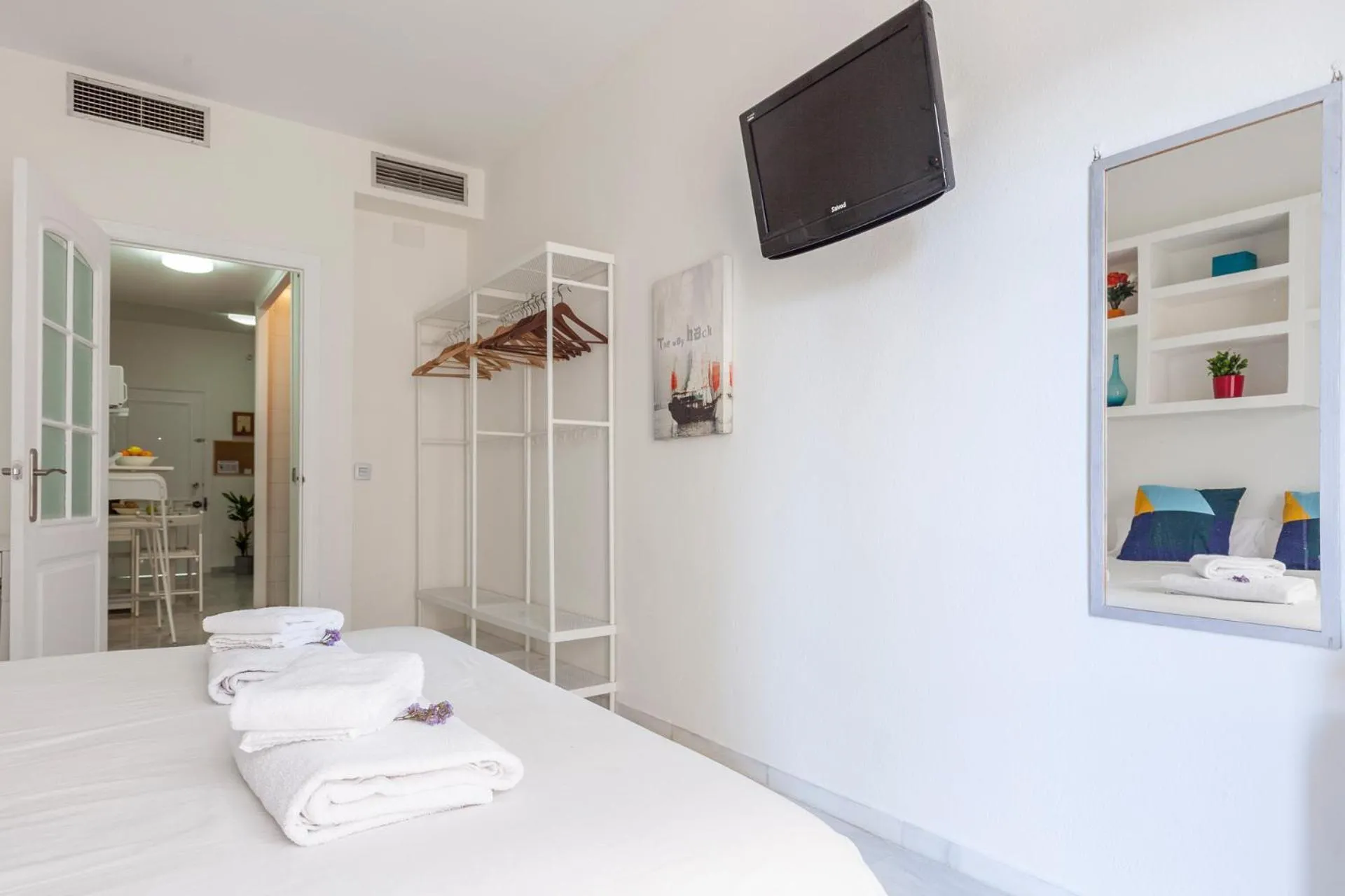 Cozy&Modern,historic centre of Seville AC/WiFi,4px