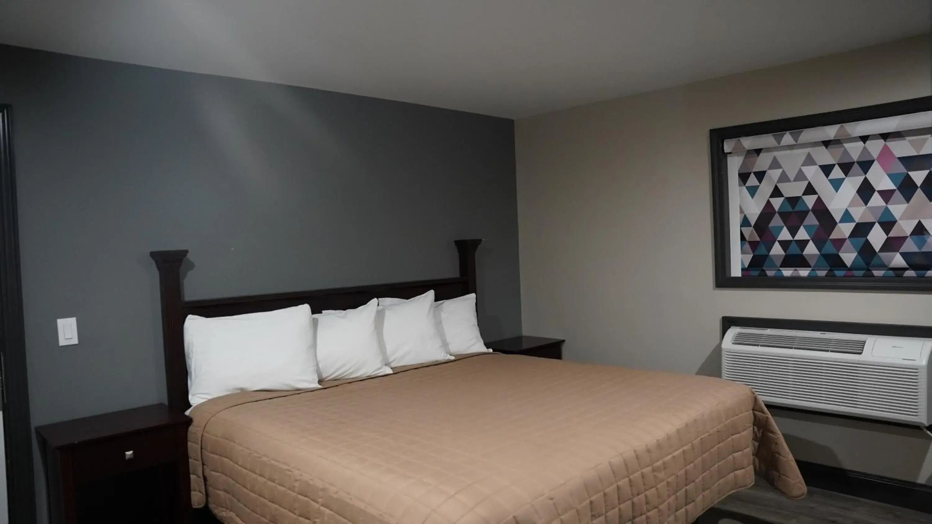 Bed in Best Way Inn Bed in Best Way Inn