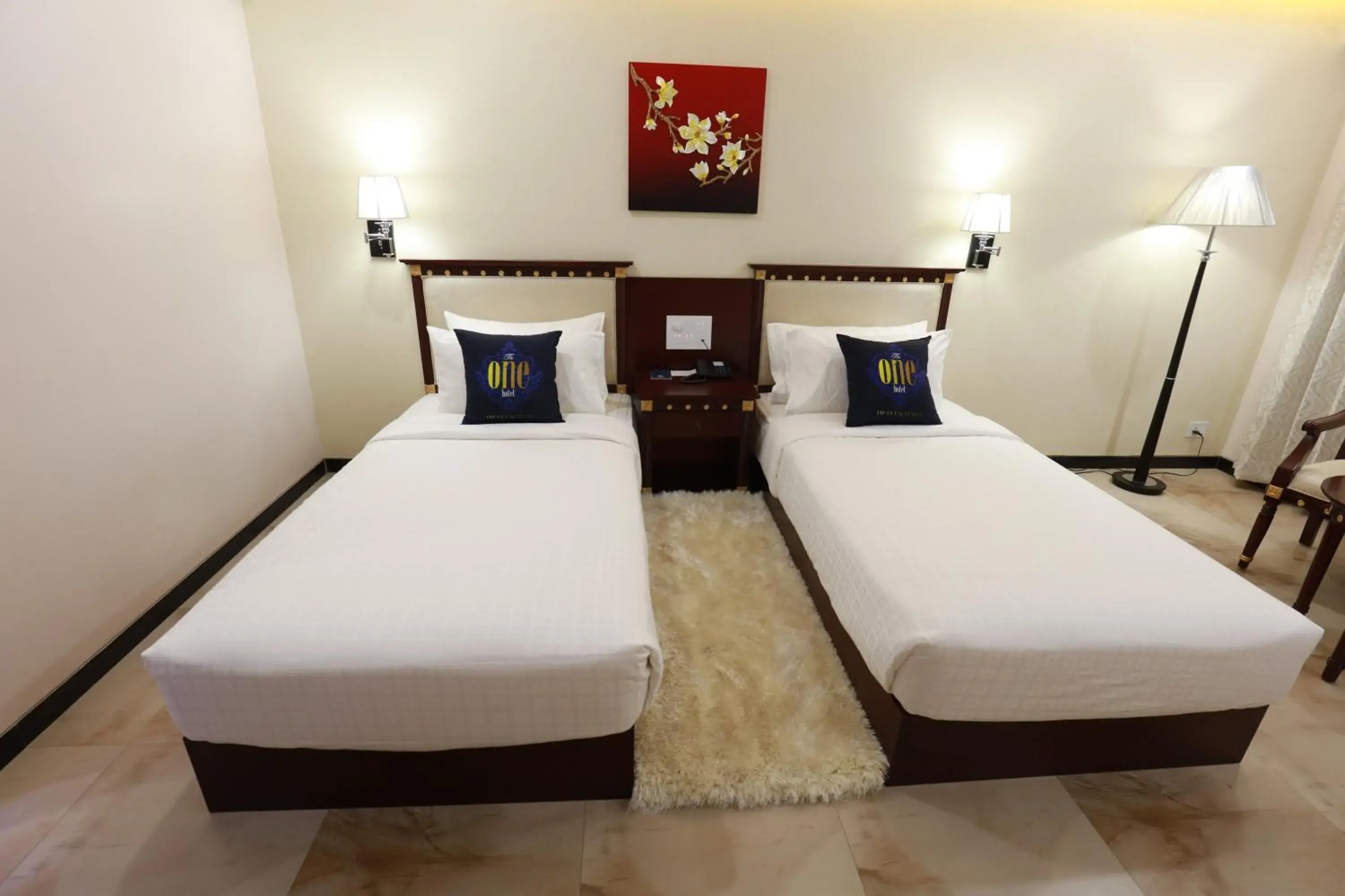 Photo of the whole room, Bed in The One Hotel Photo of the whole room, Bed in The One Hotel