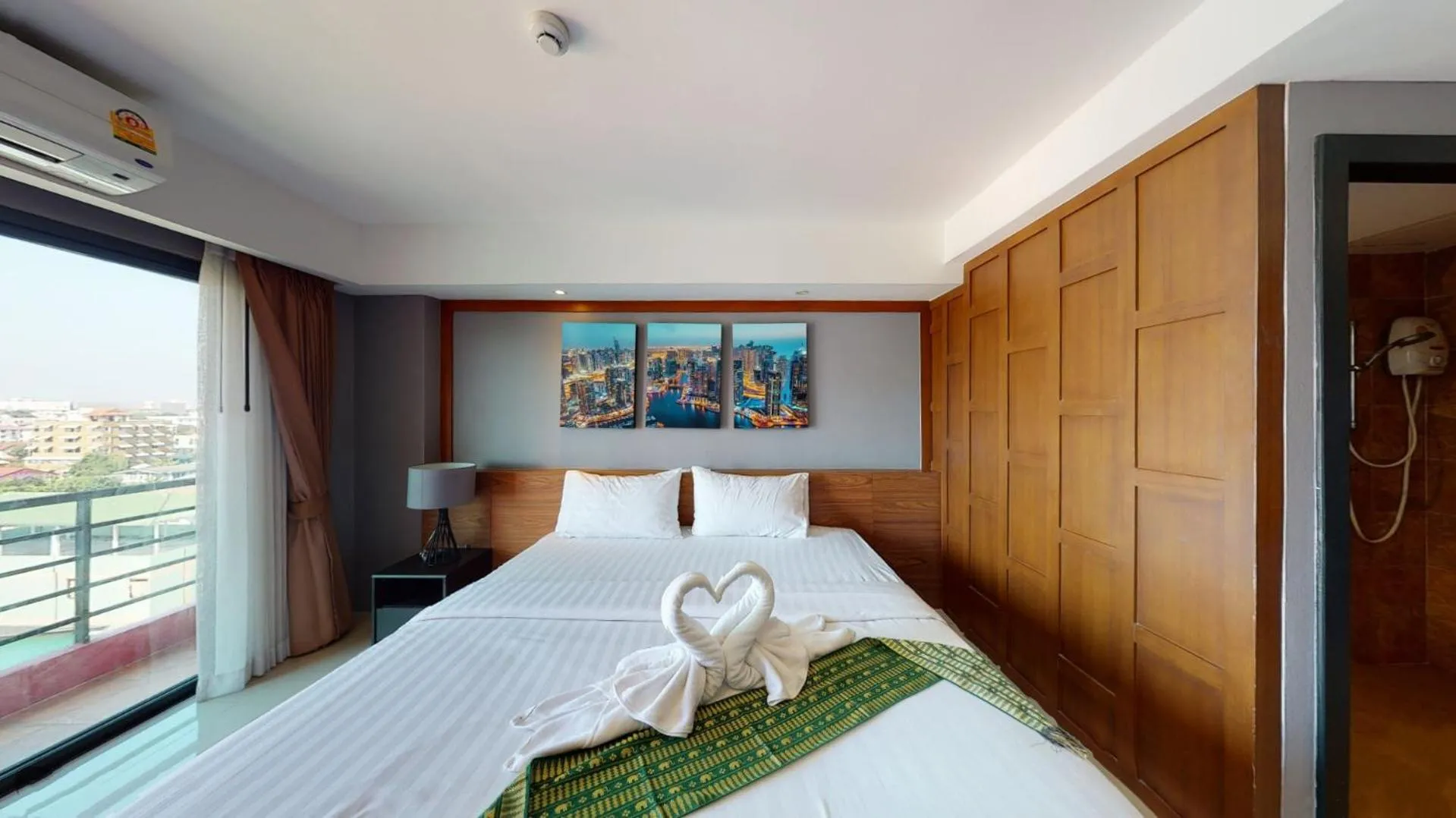 Bed in PP@Hotel Rangsit