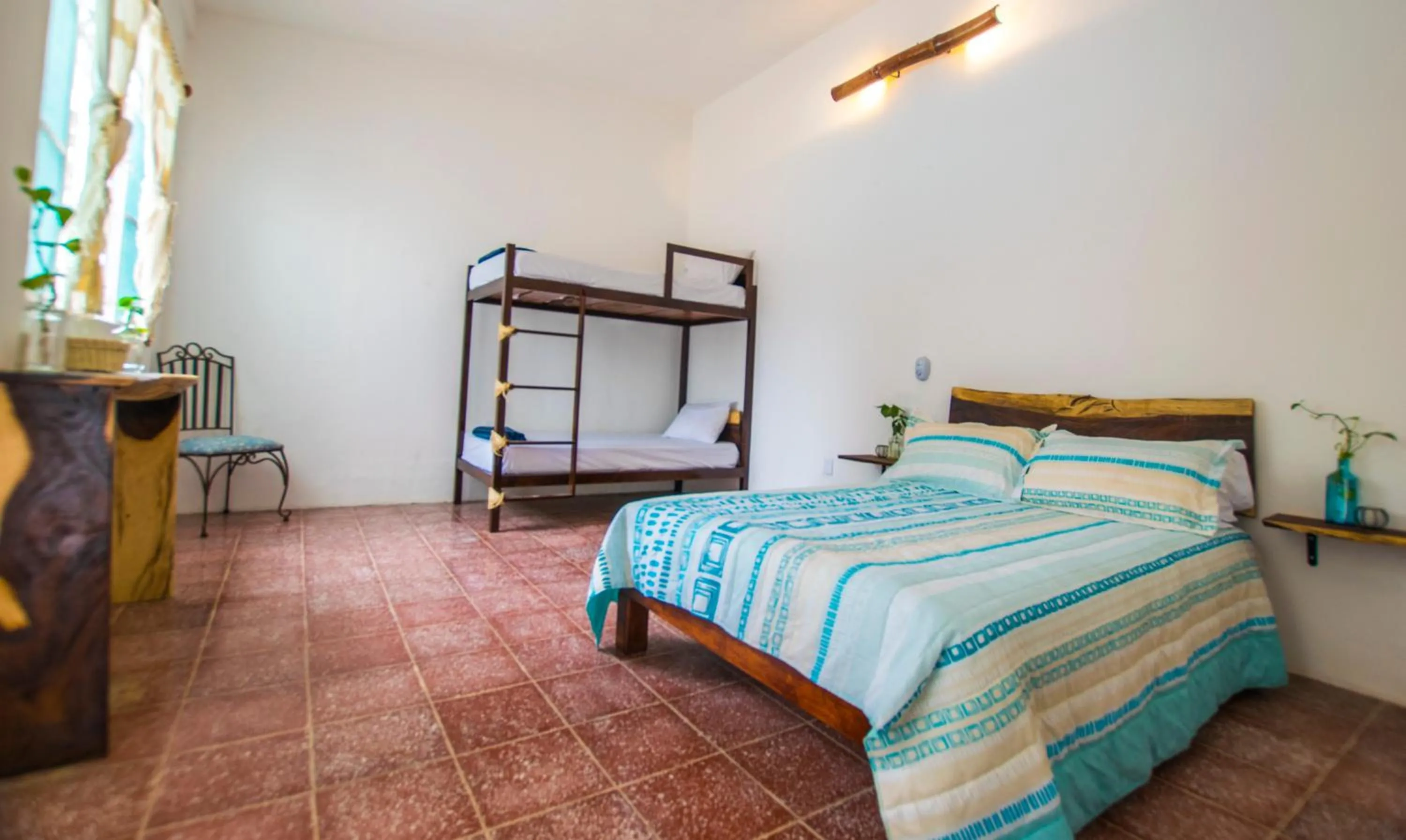 Photo of the whole room, Bed in Casa Pancho Playa