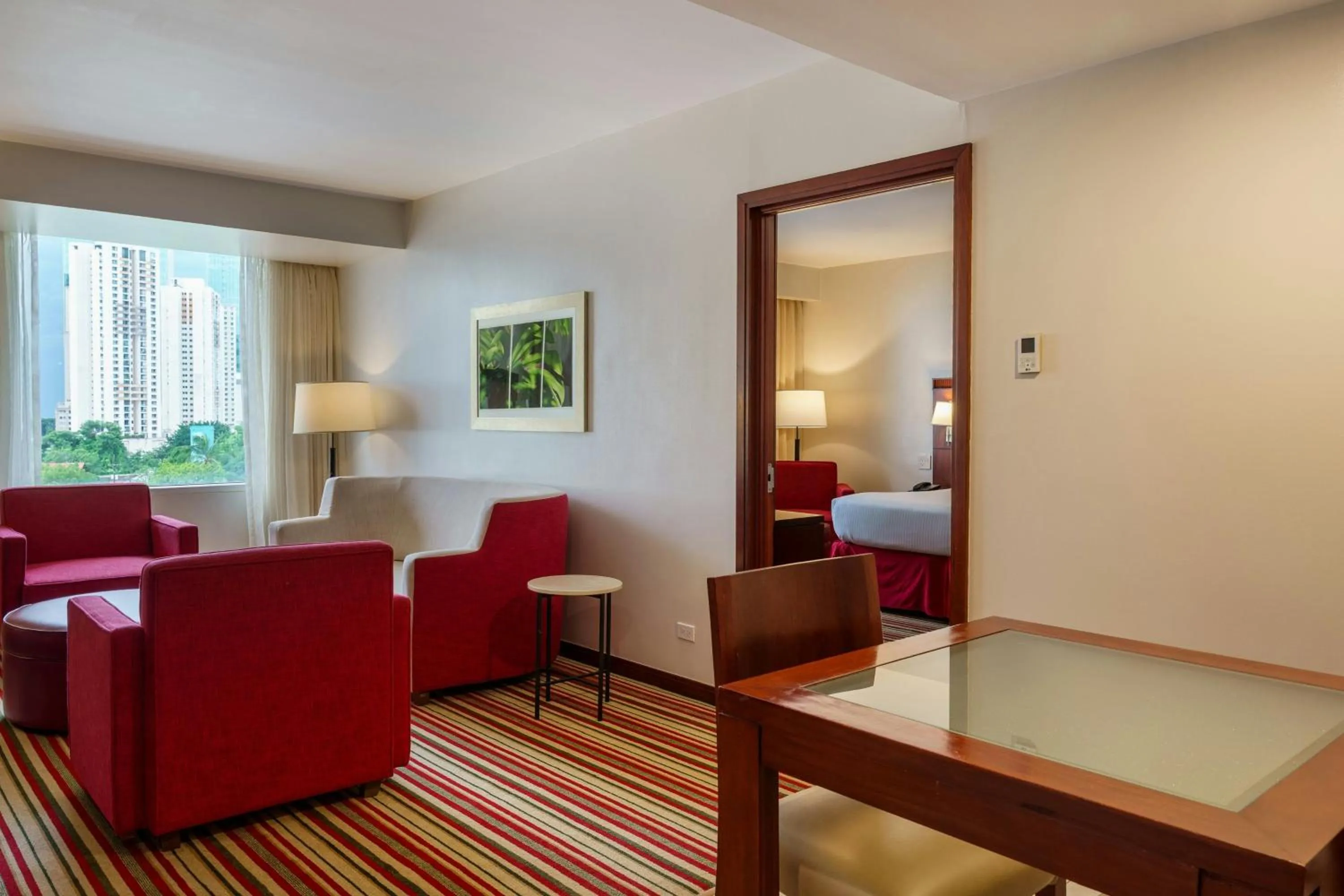 Bedroom in Courtyard by Marriott Panama Multiplaza Mall
