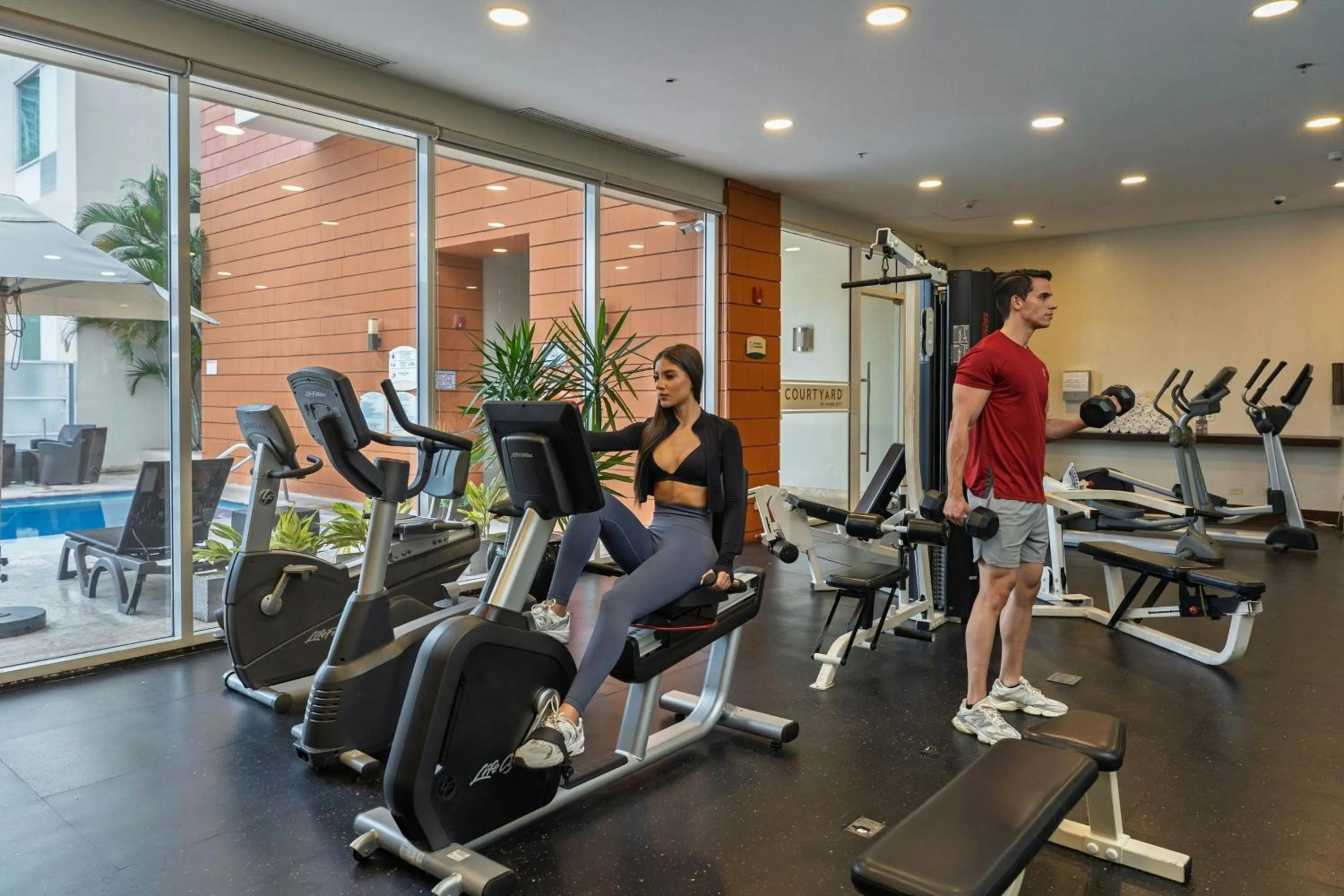 Fitness centre/facilities in Courtyard by Marriott Panama Multiplaza Mall