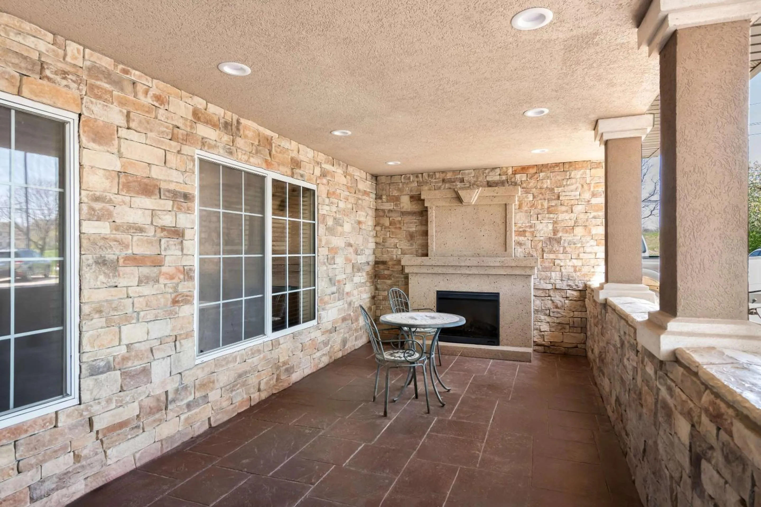 Other in Country Inn & Suites by Radisson, Topeka West, KS