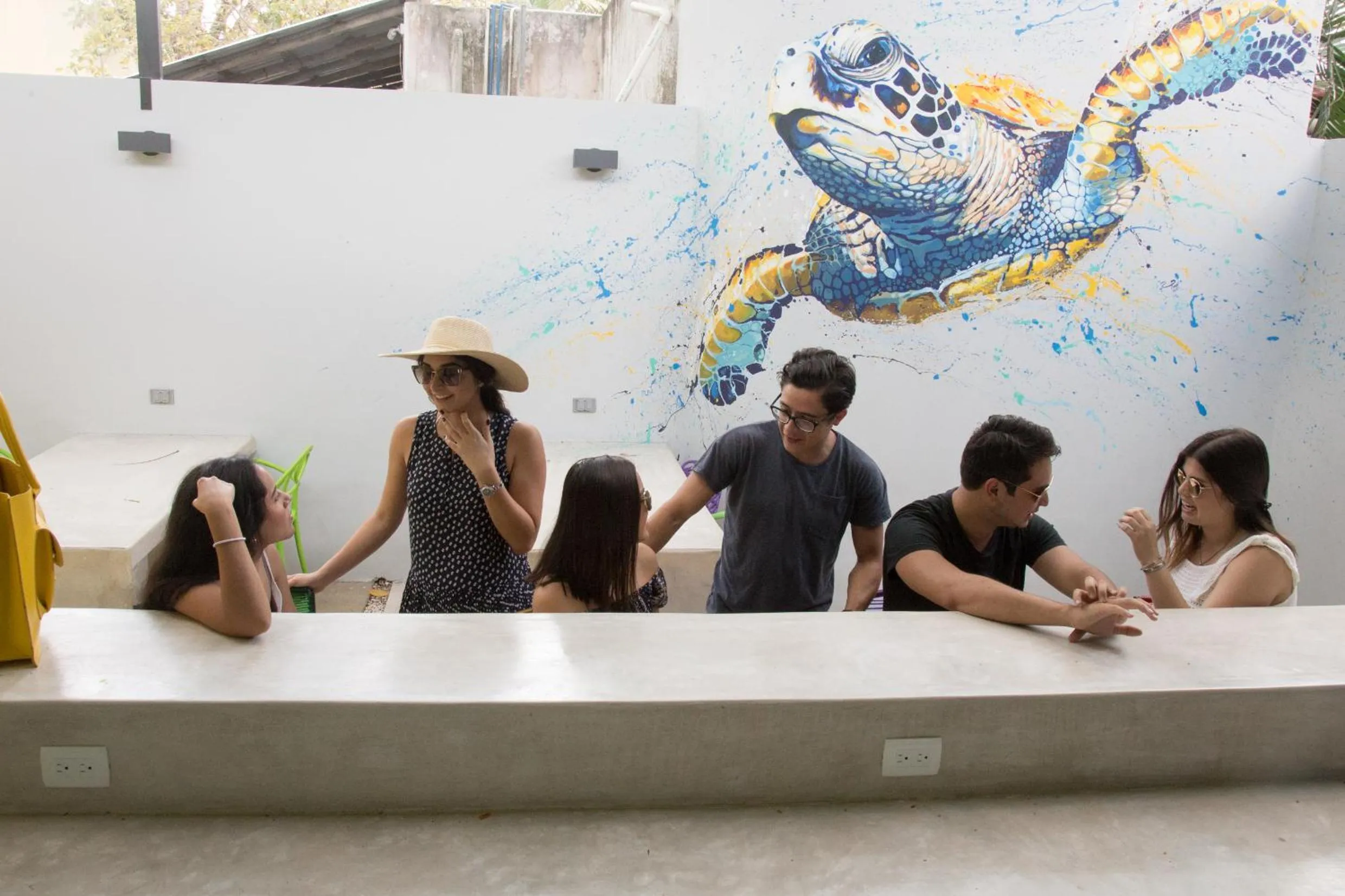 People in Hostel Frente al Mar Tropico 20º