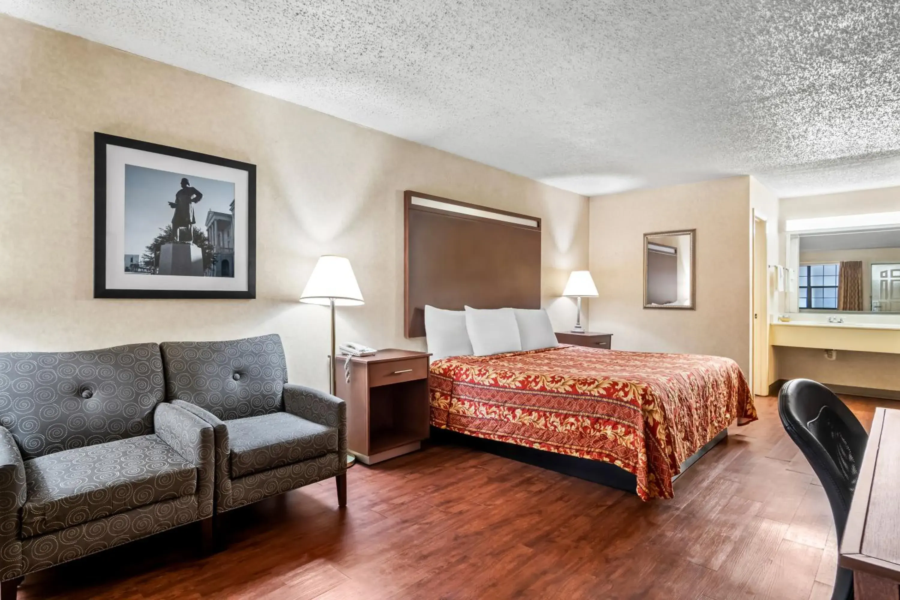 Bed in Americas Best Value Inn Midlothian Bed in Americas Best Value Inn Midlothian