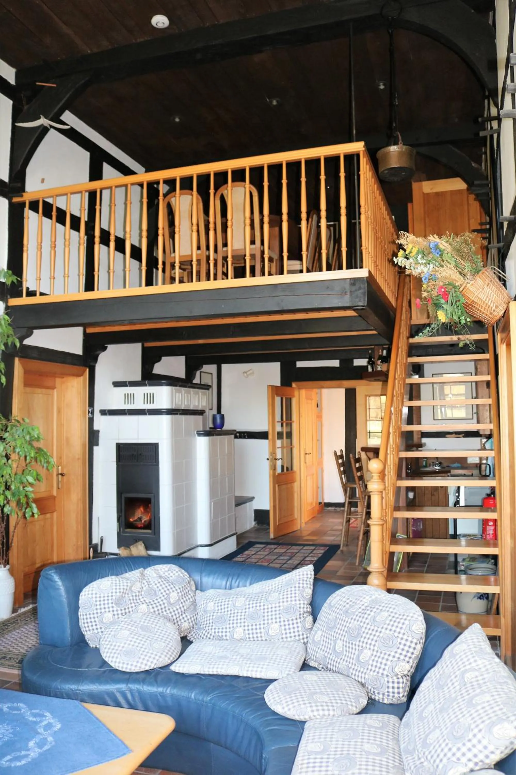 Communal lounge/ TV room in Appartementhotel Blomberger Hof