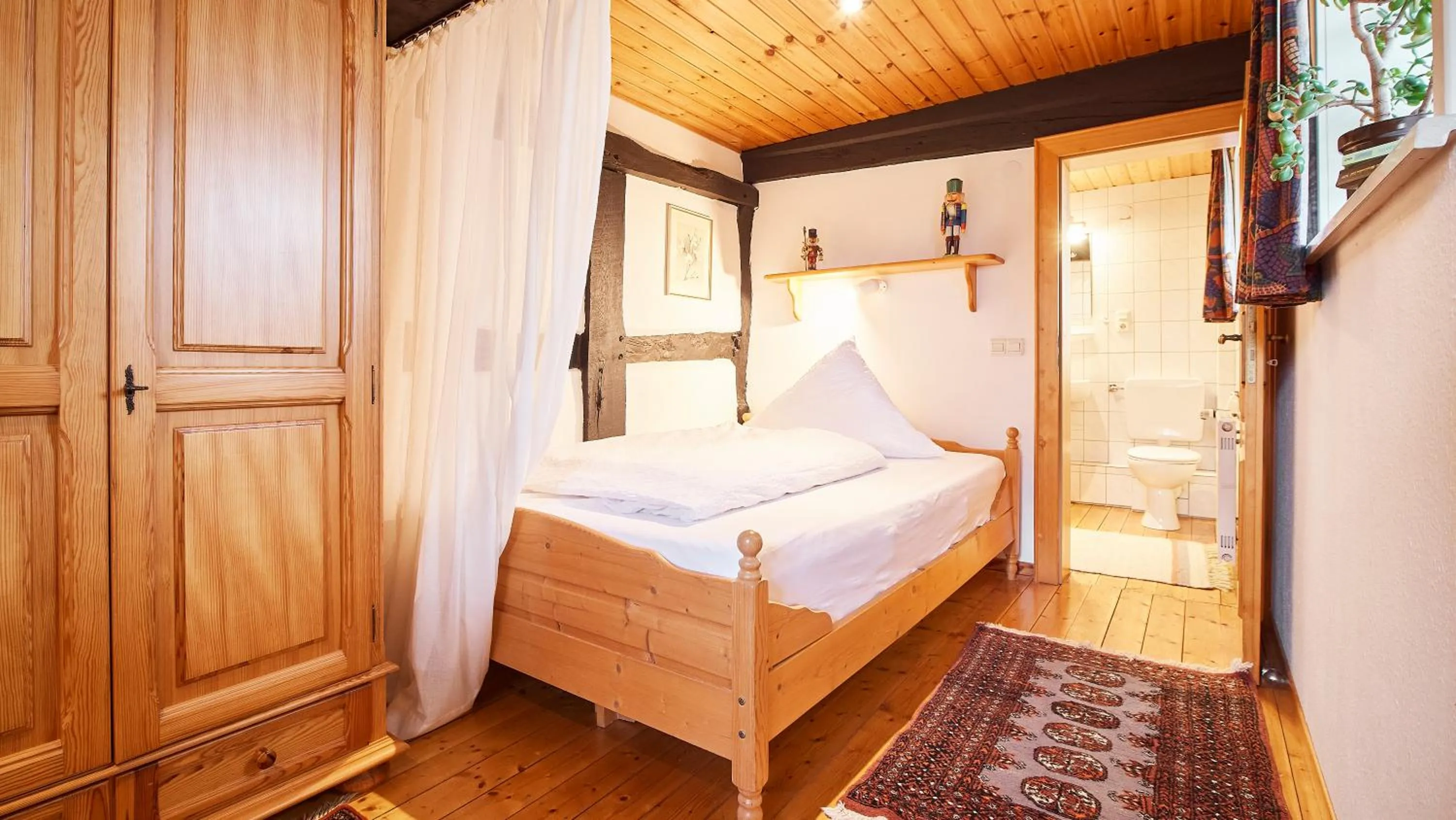 Bedroom, Bed in Appartementhotel Blomberger Hof