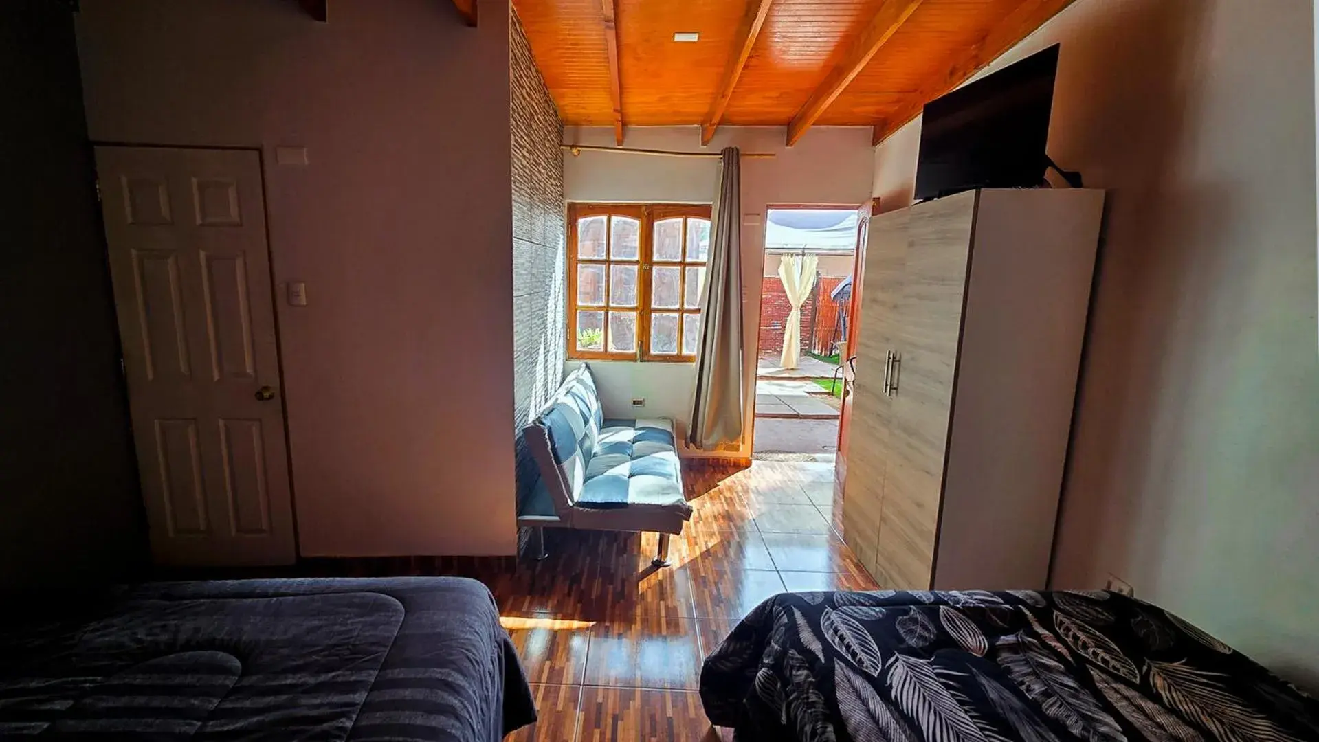 Double Room in Hostal Perita Double Room in Hostal Perita
