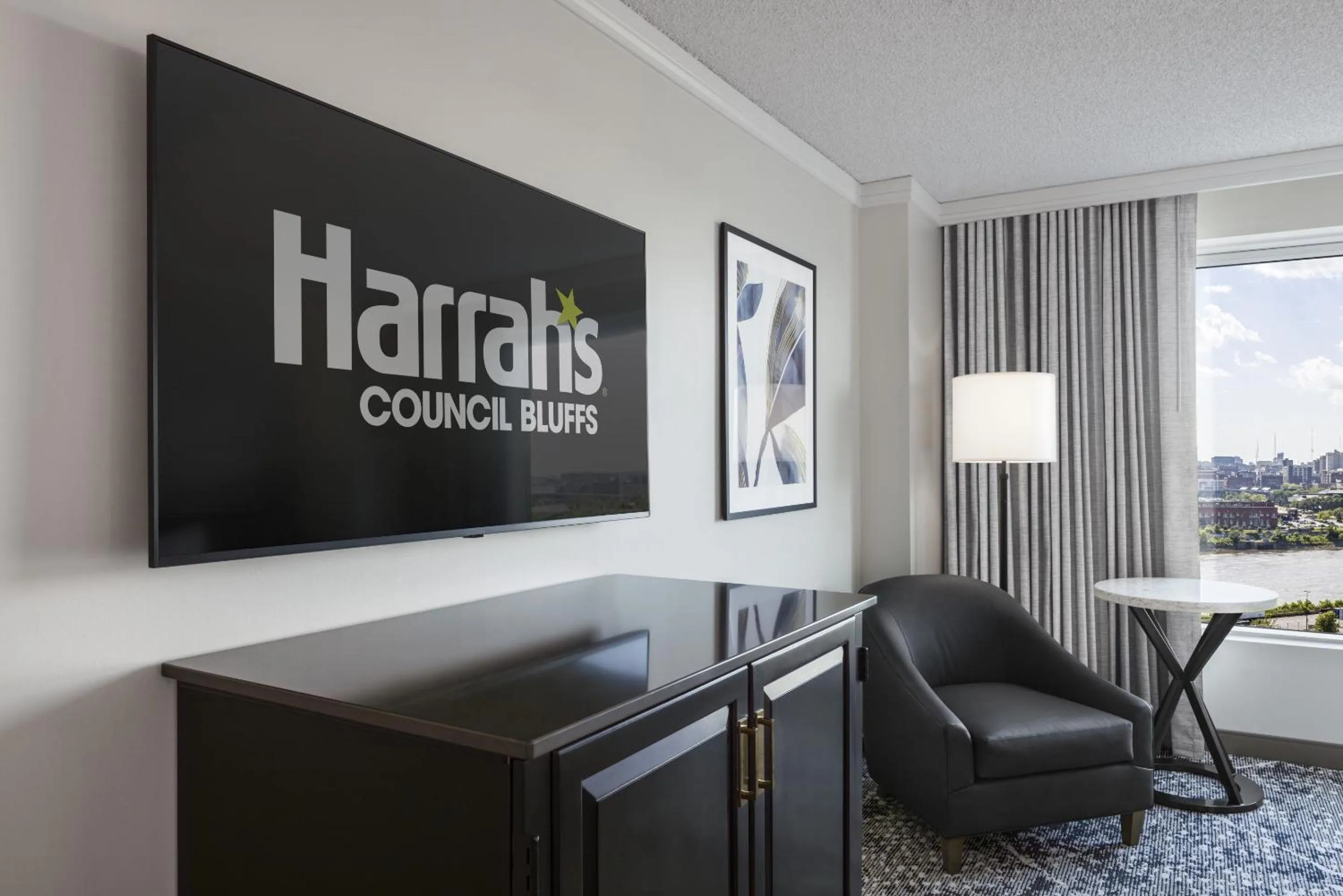 Seating area in Harrah's Council Bluffs, A Caesars Destination