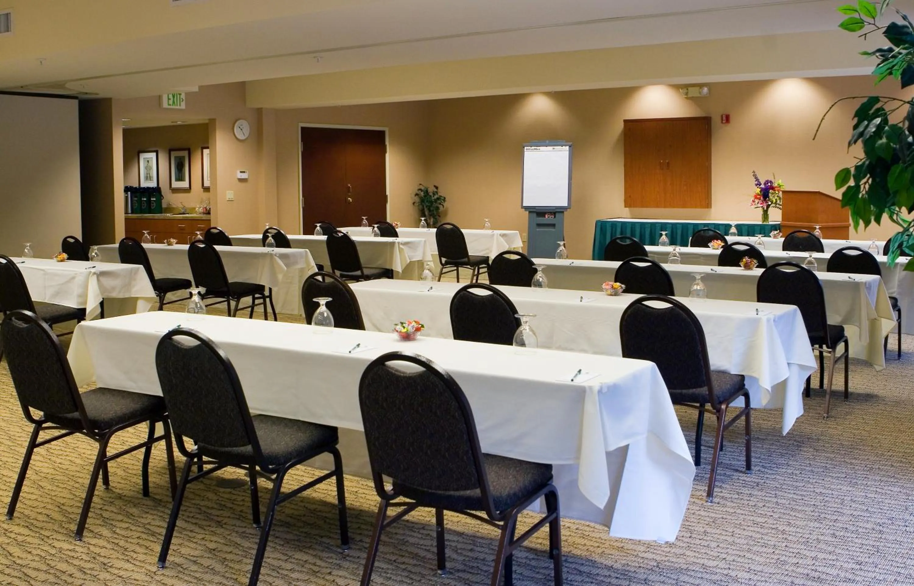 Banquet/Function facilities in Silver Cloud Hotel - Seattle Lake Union