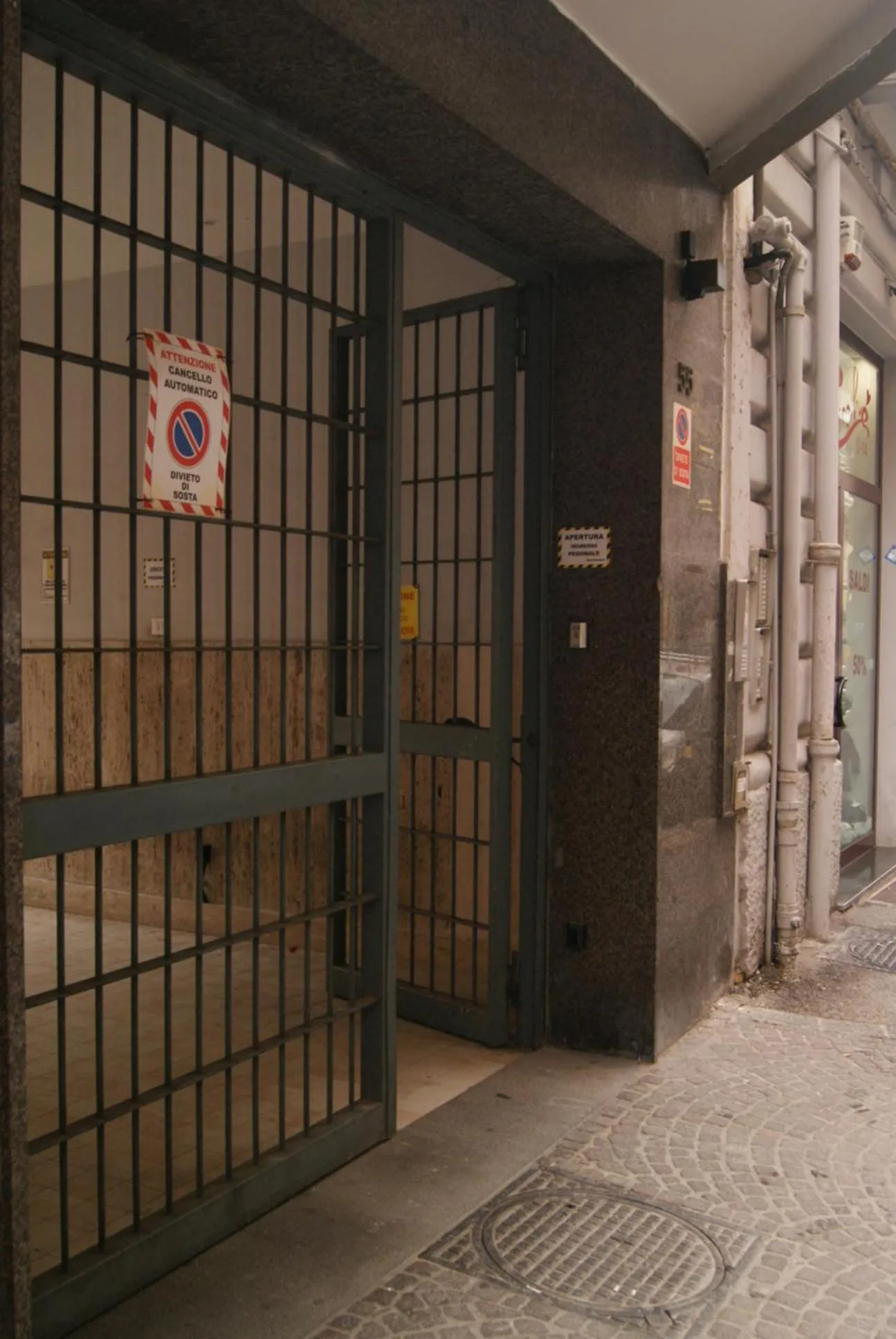 Property building in B&B Le Funicolari