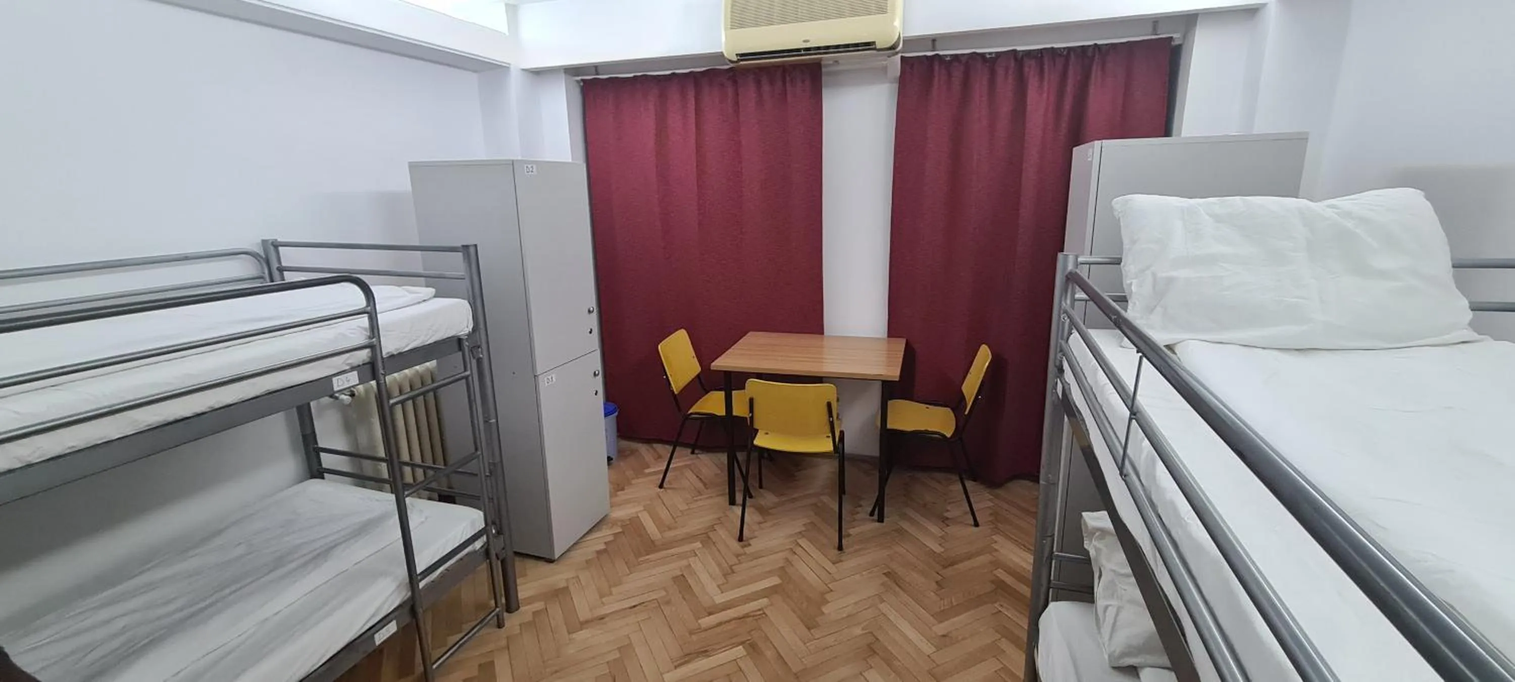 Photo of the whole room, Bed in Sleep Inn Hostel