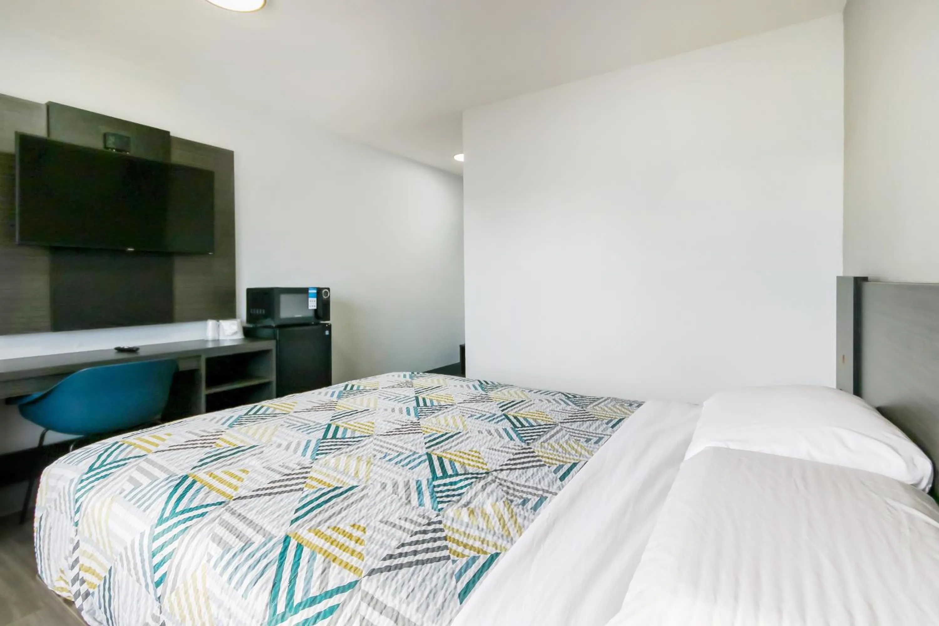 Bedroom, Bed in Home 6 by Townhouse Topeka KS I 70