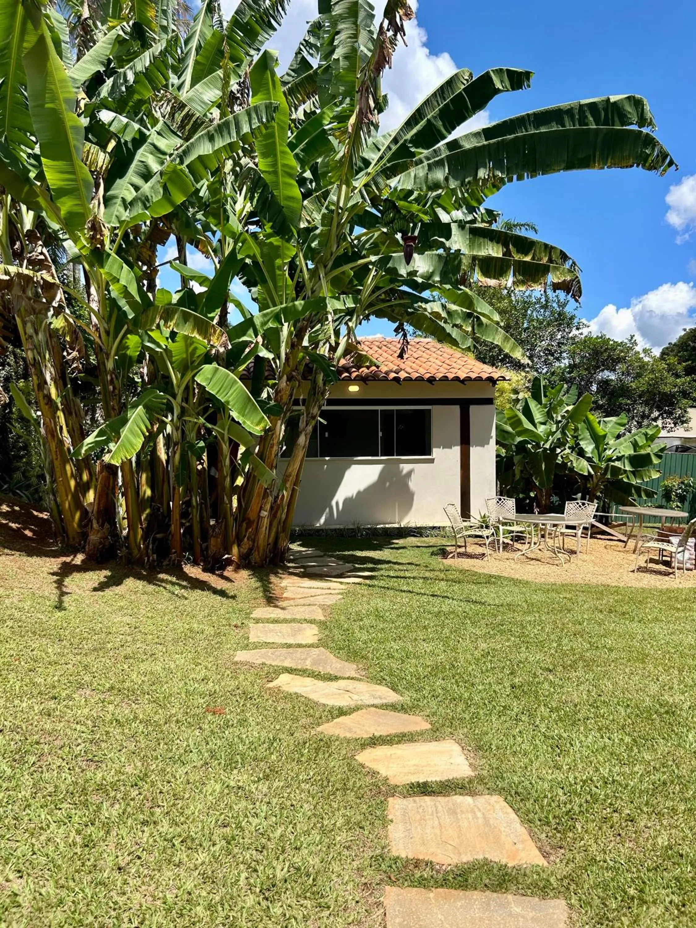 Deluxe Queen Studio  - single occupancy in Casa da 17 - Lago Sul