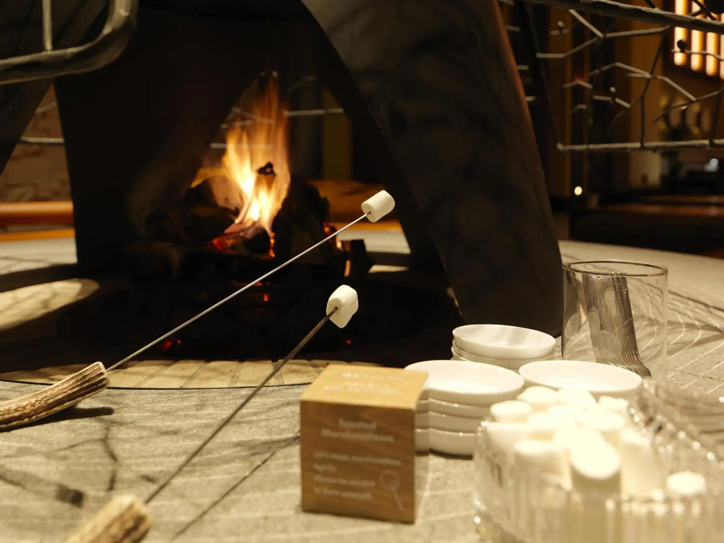 Lounge or bar in Jozankei Tsuruga Resort Spa Mori no Uta Lounge or bar in Jozankei Tsuruga Resort Spa Mori no Uta