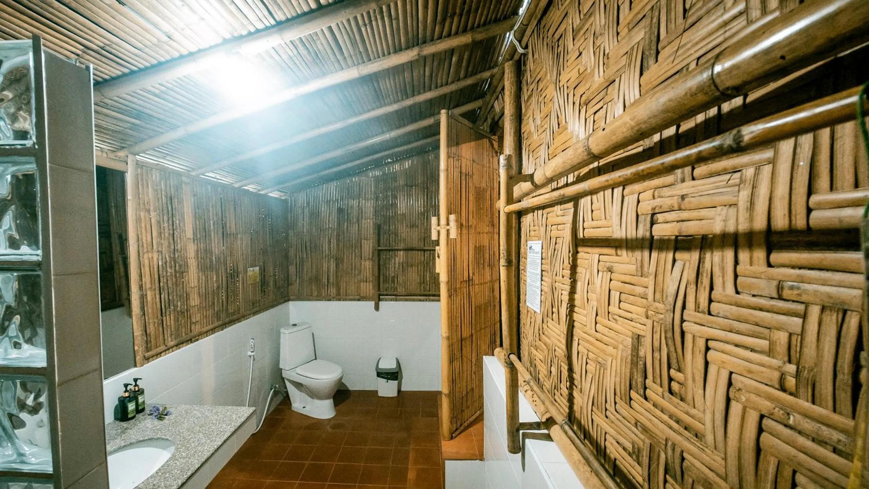 Bathroom in Green View Beach Resort