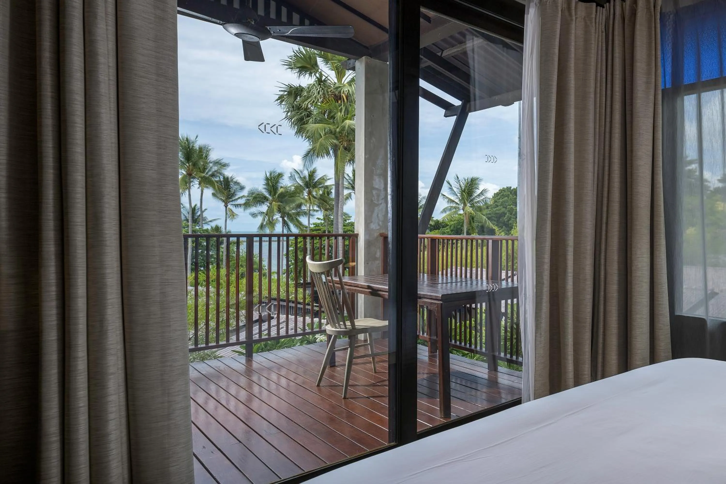 Balcony/Terrace, Bed in Homm Chura Samui