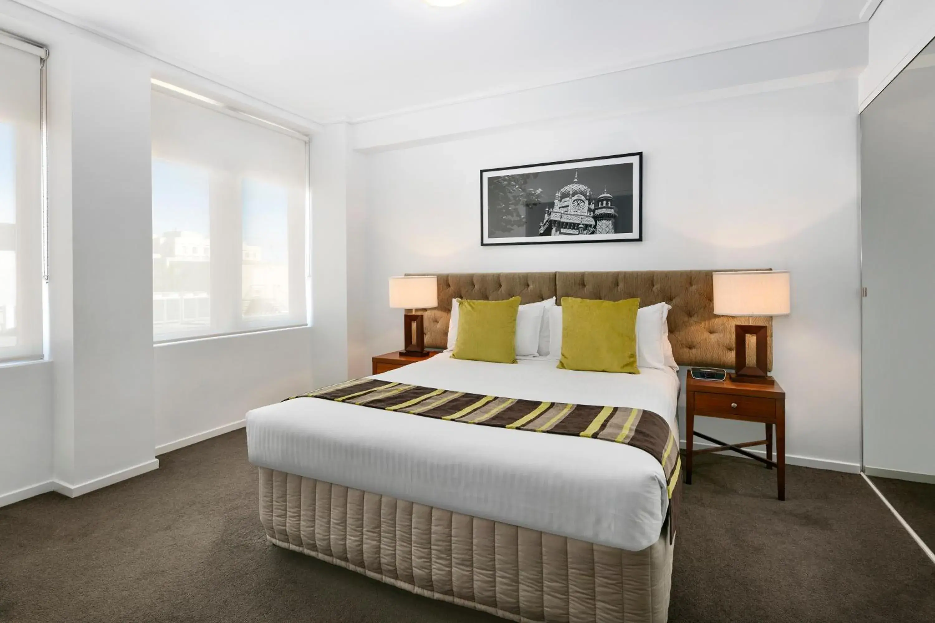 Executive Two-Bedroom Apartment in Quest Jolimont Executive Two-Bedroom Apartment in Quest Jolimont