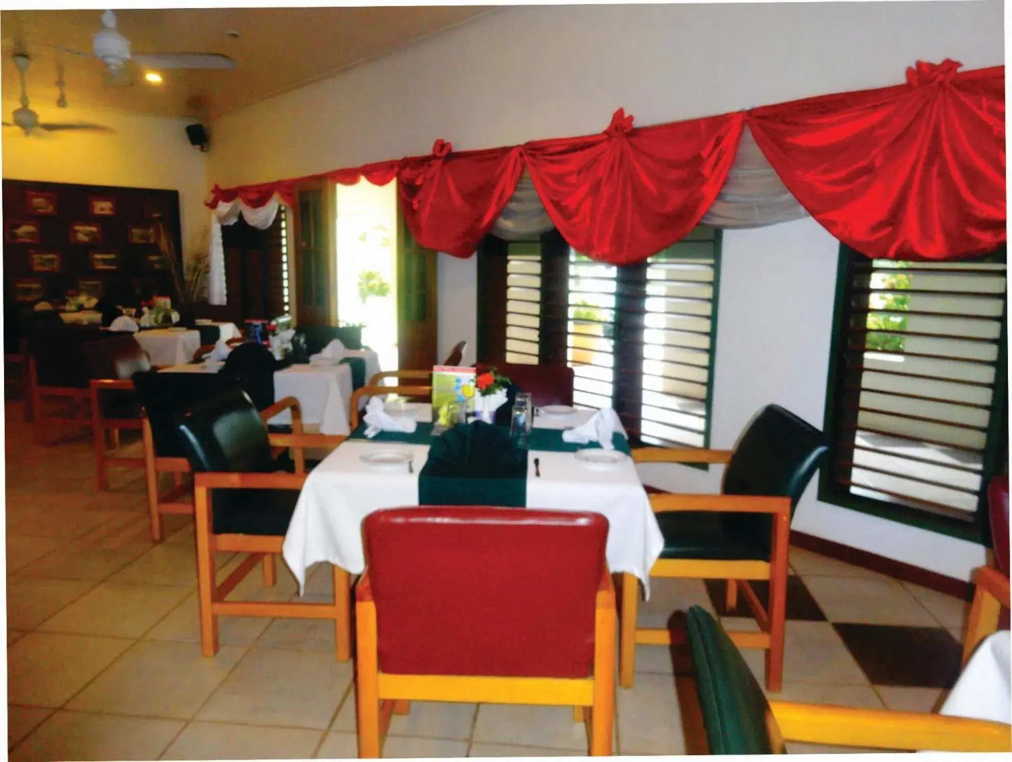 Restaurant/places to eat in Grand Eastern Hotel Restaurant/places to eat in Grand Eastern Hotel