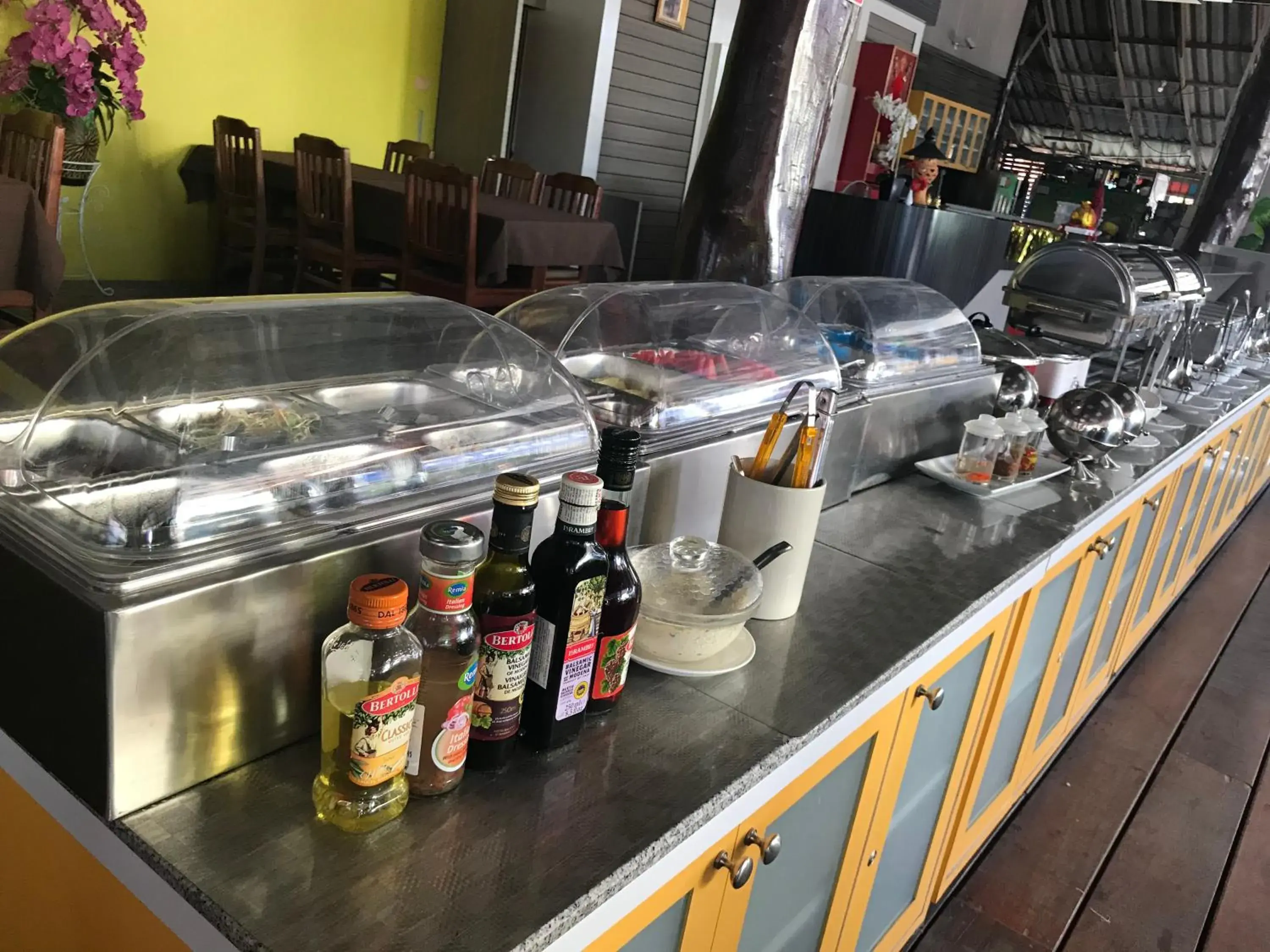 Restaurant/places to eat in Ricci House Resort Restaurant/places to eat in Ricci House Resort