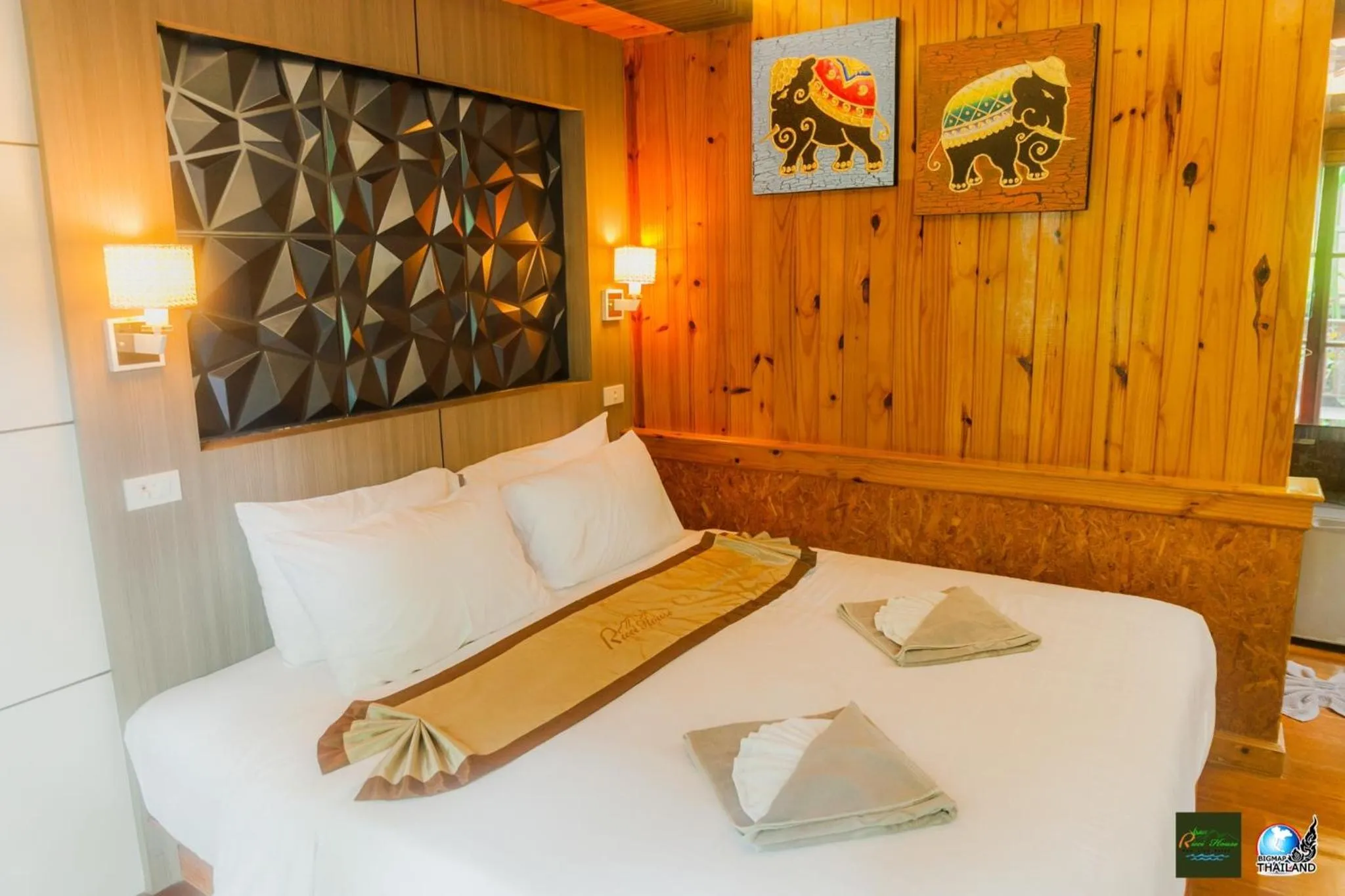 Bed in Ricci House Resort