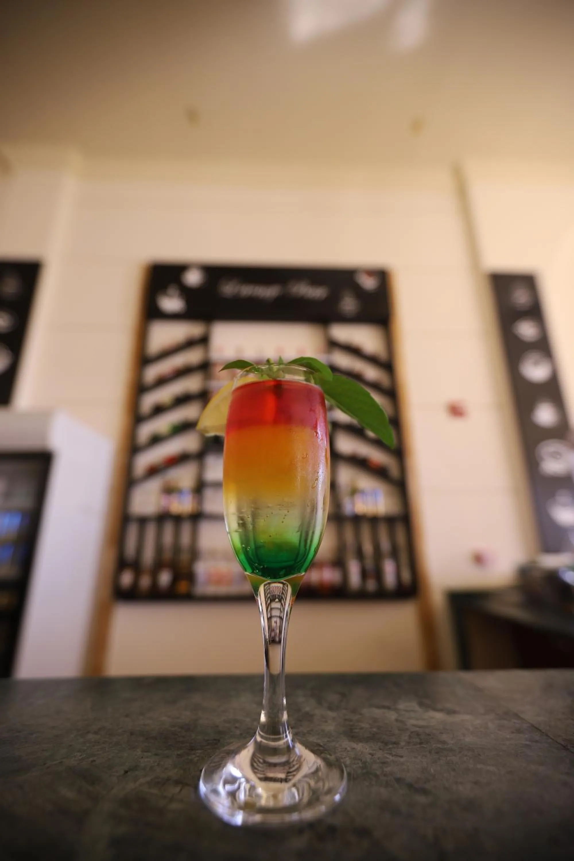 Restaurant/places to eat in Continental Plaza Beach Resort