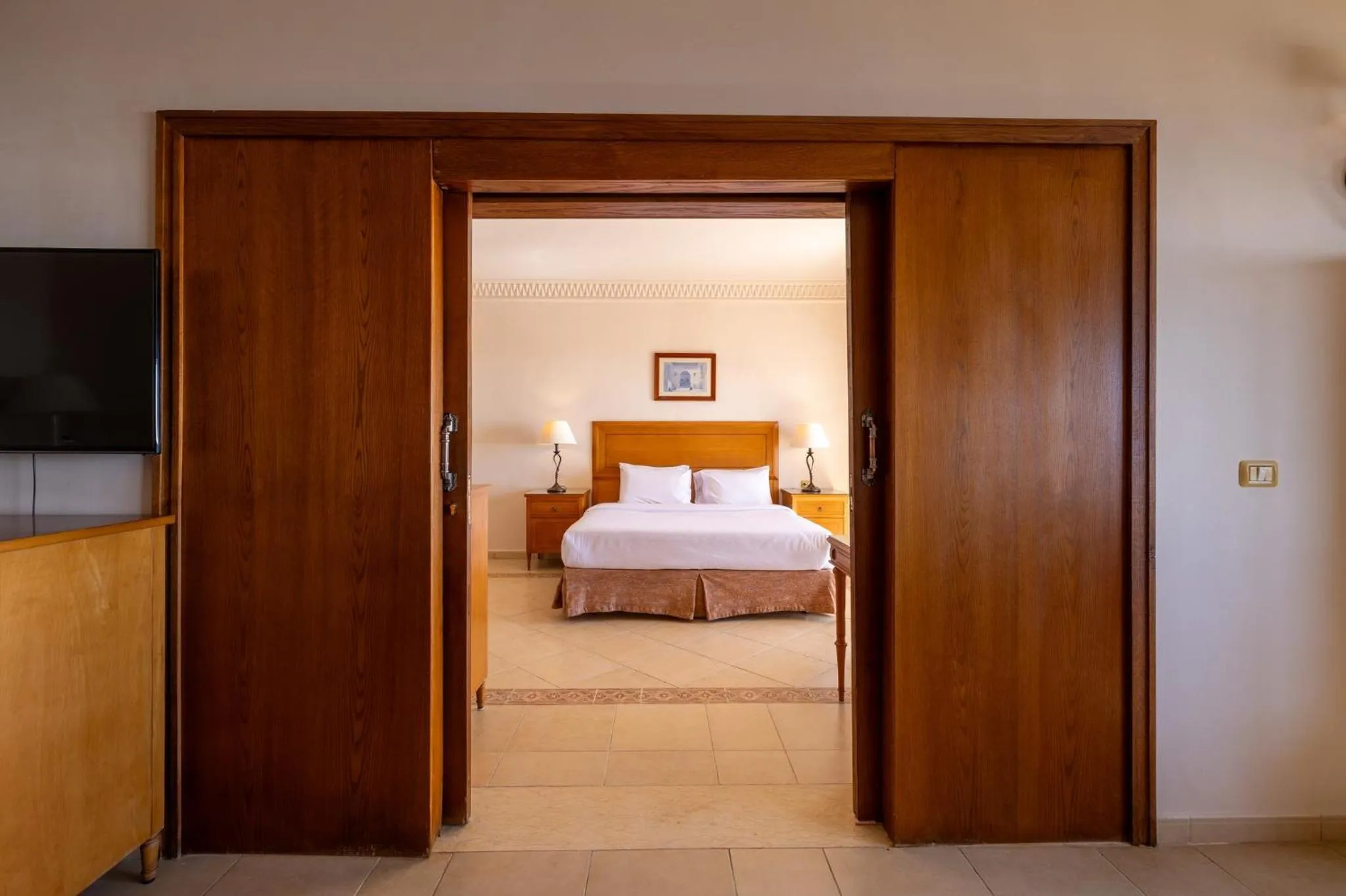Photo of the whole room, Bed in Continental Plaza Beach Resort