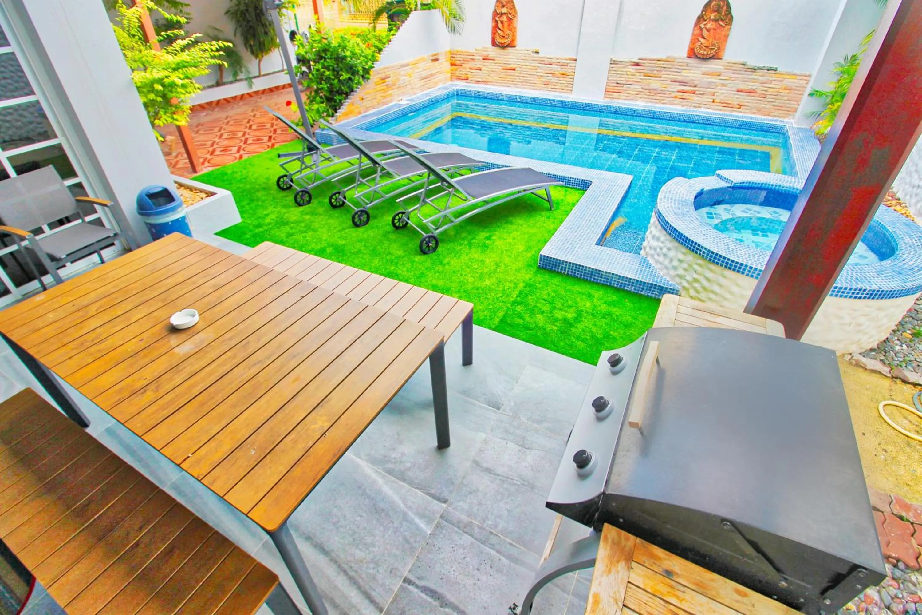 Property building in Grande Adam Private Pool Villa