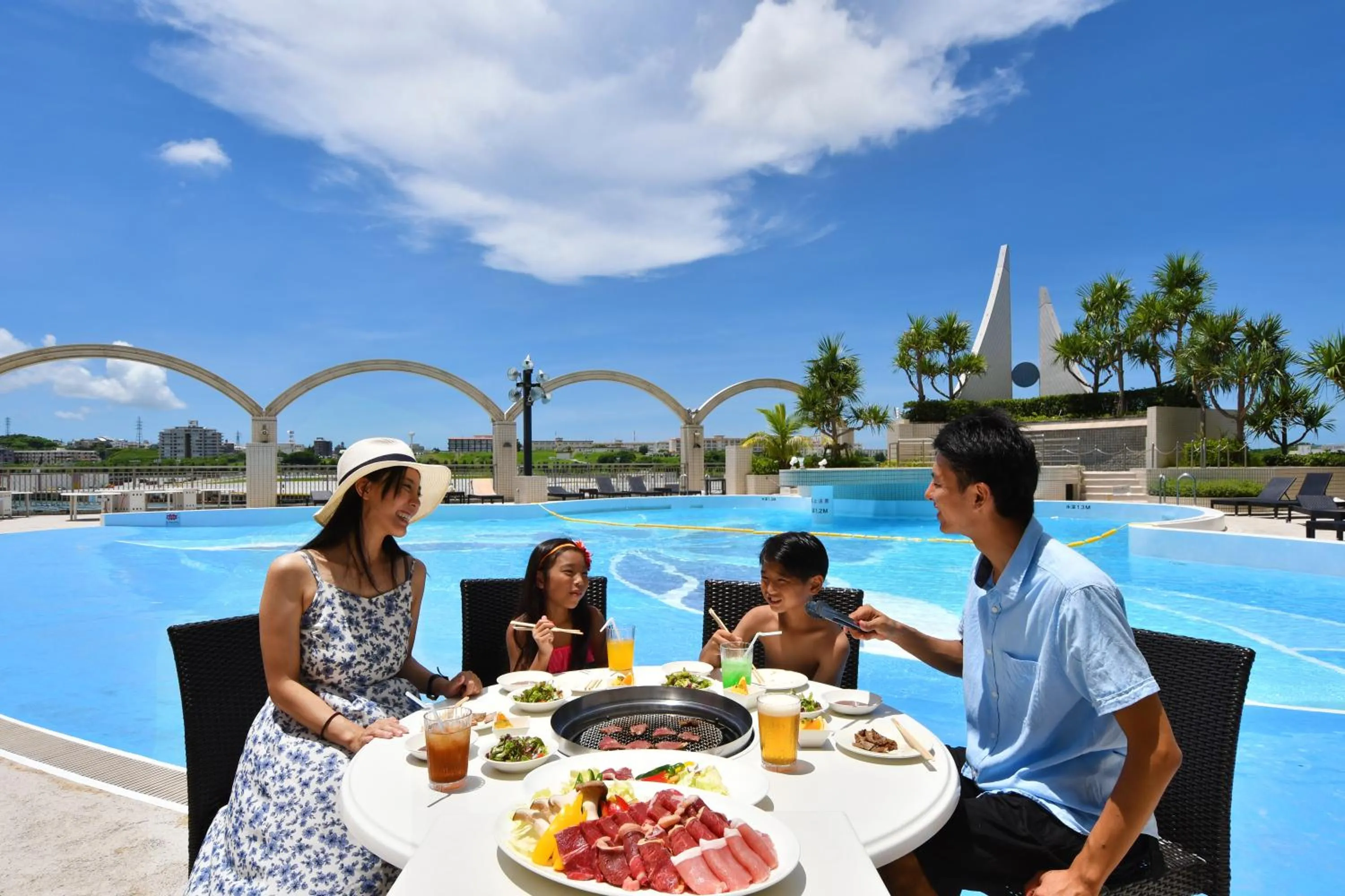 BBQ facilities in Loisir Hotel Naha