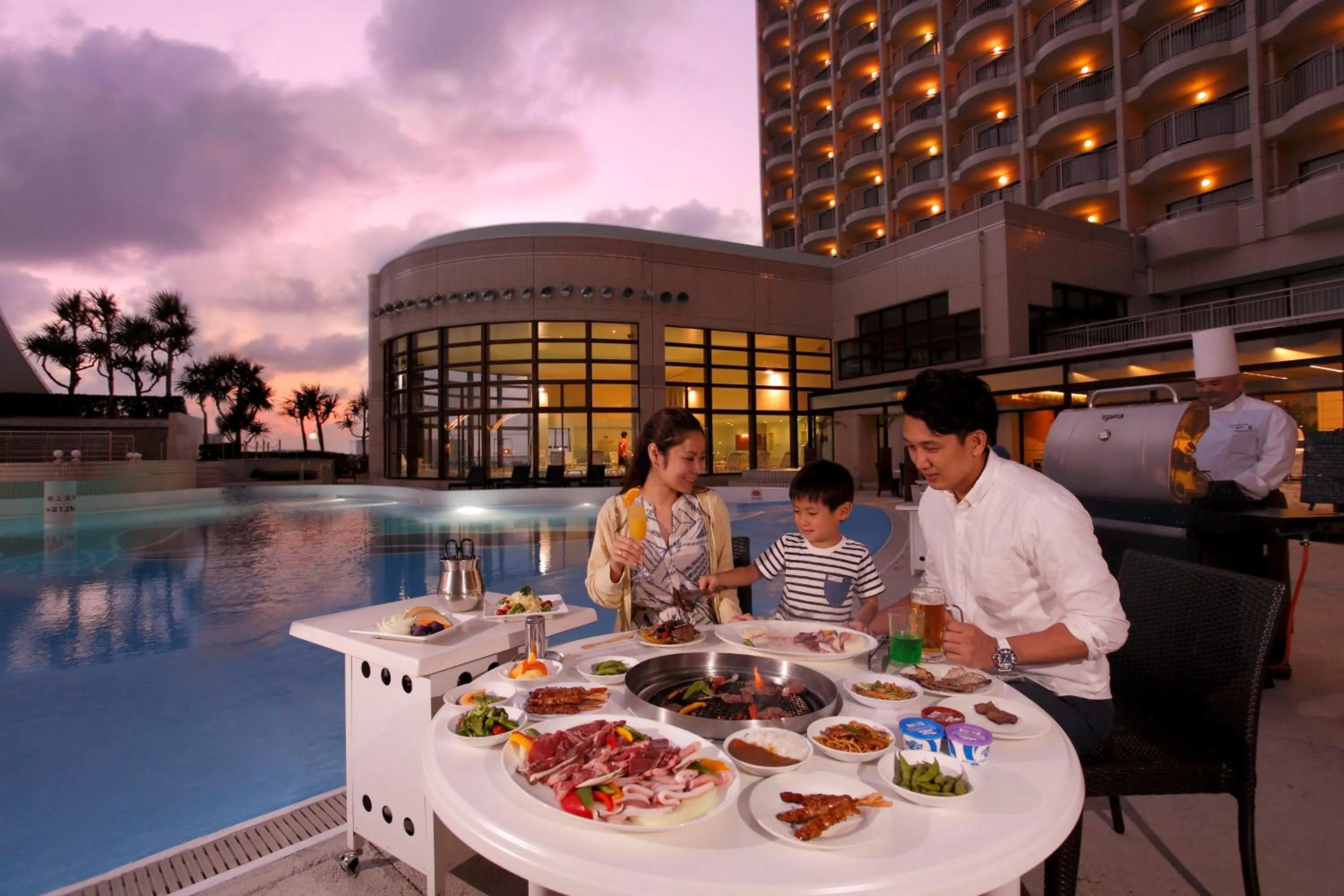 Restaurant/places to eat in Loisir Hotel Naha