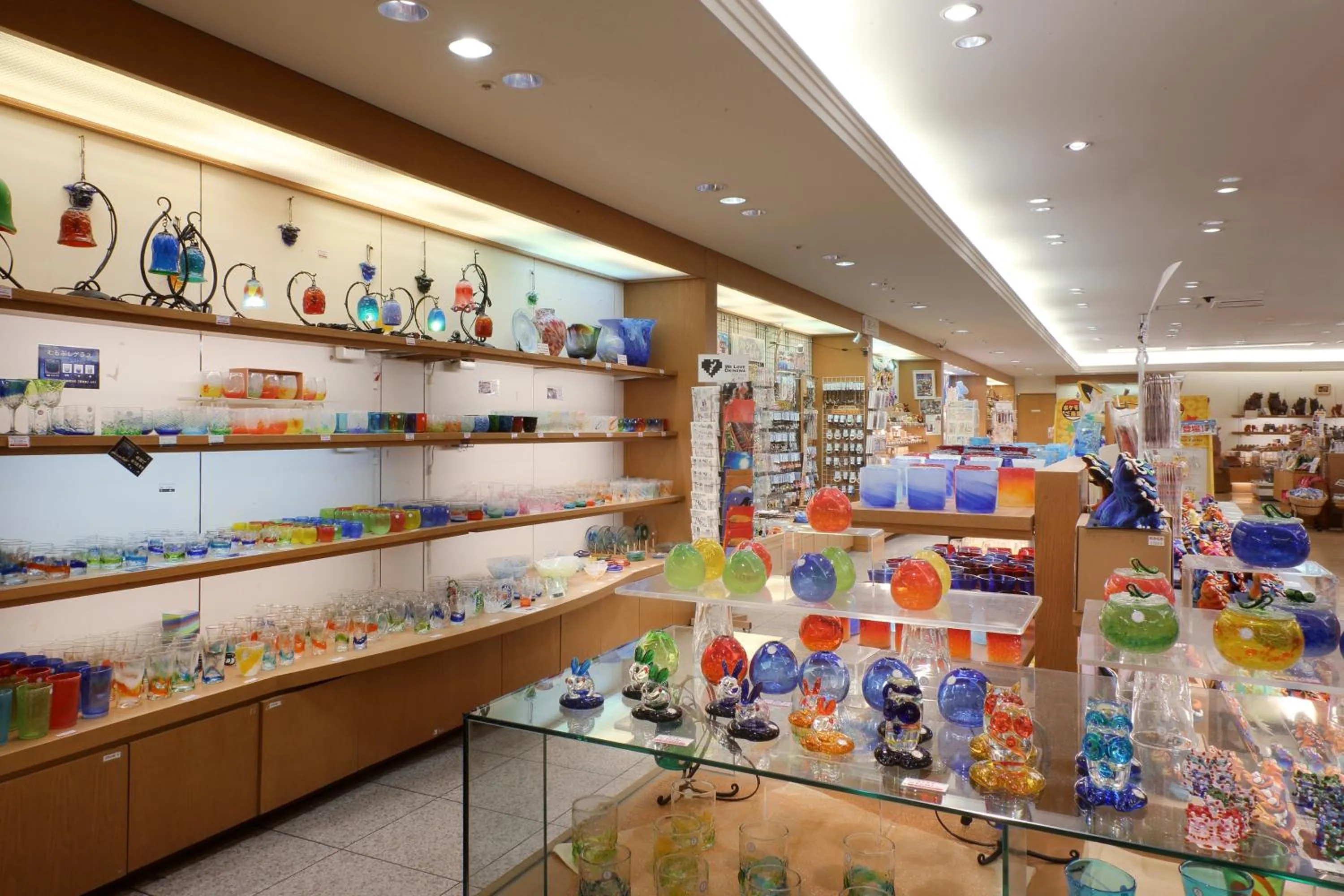 On-site shops in Loisir Hotel Naha