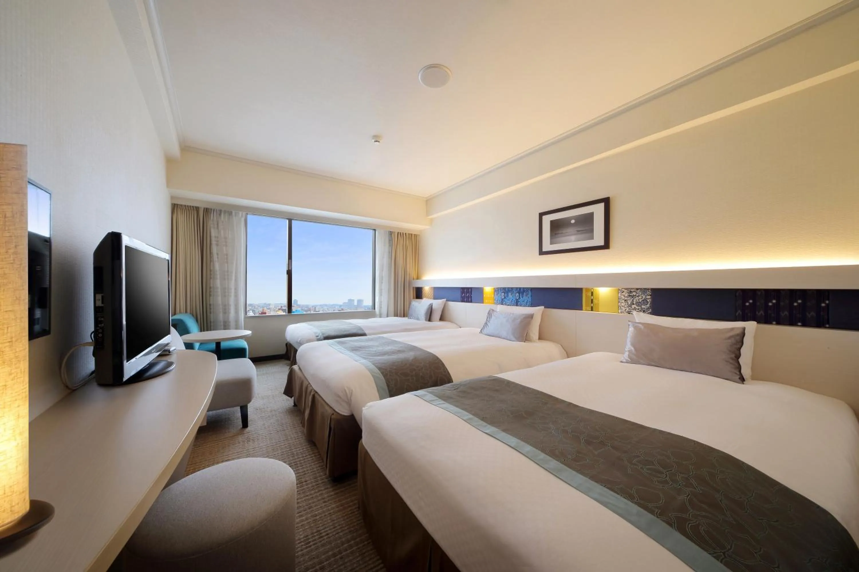 Bed in Loisir Hotel Naha