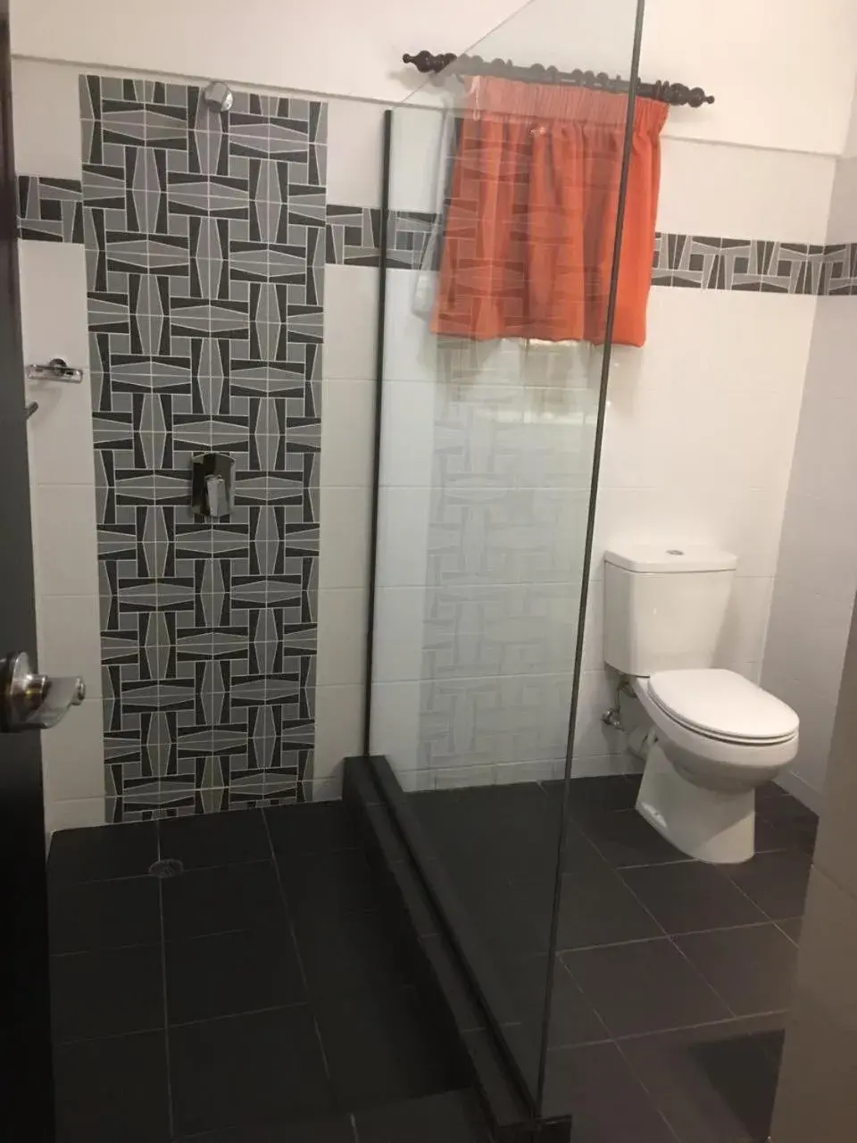 Bathroom in Suva Motor Inn Bathroom in Suva Motor Inn