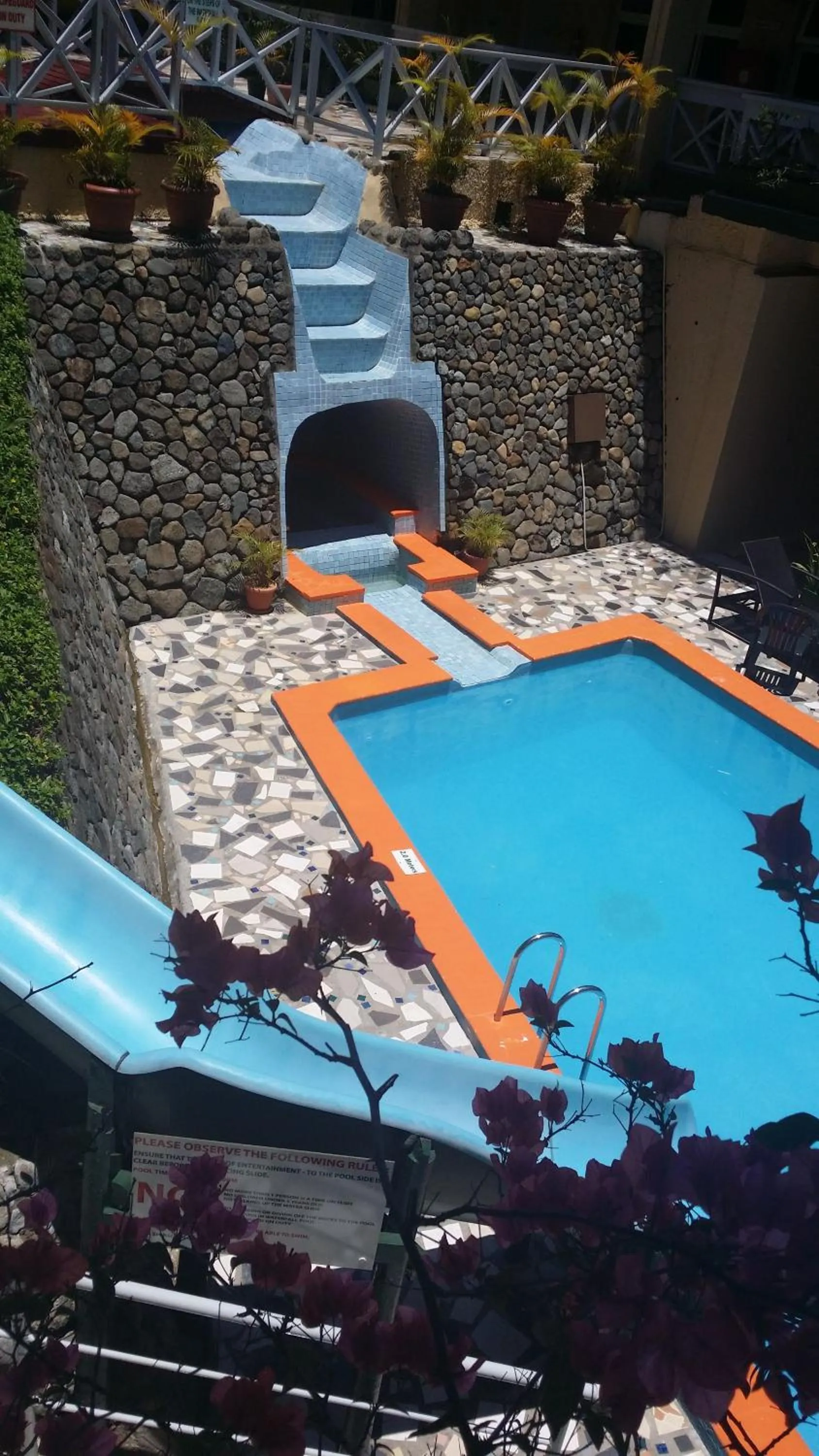 Day in Suva Motor Inn