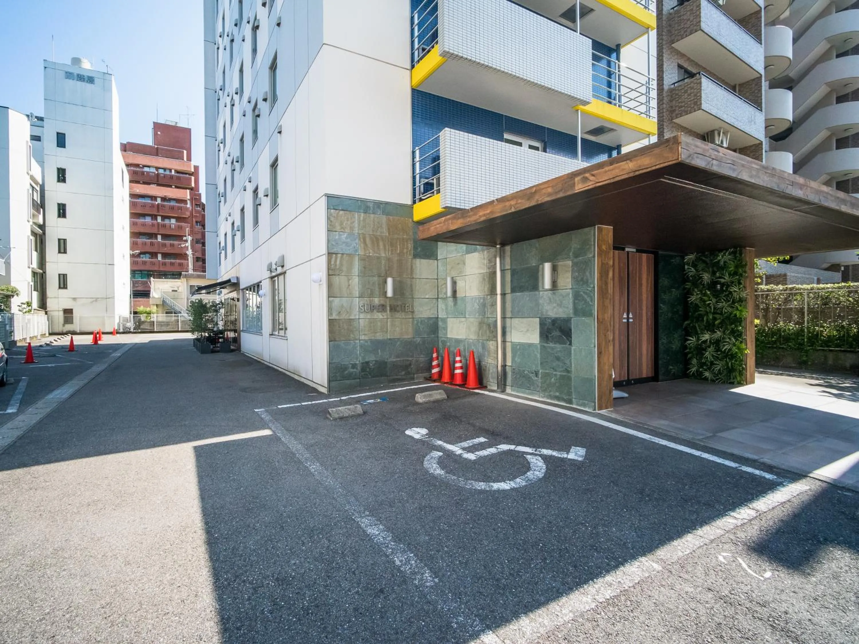 Property building in Super Hotel Kochi