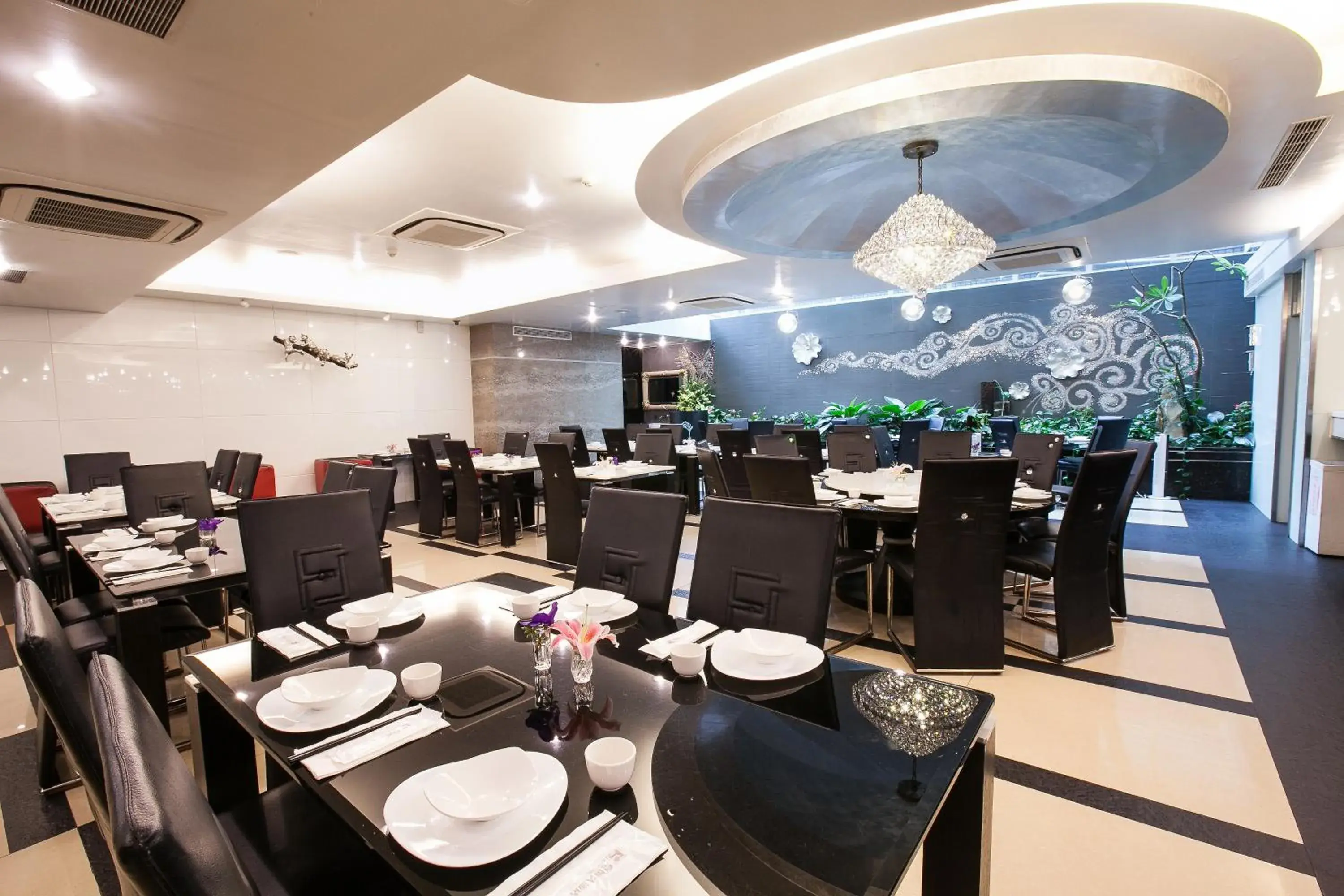 Restaurant/places to eat in Chiayi King Hotel Restaurant/places to eat in Chiayi King Hotel