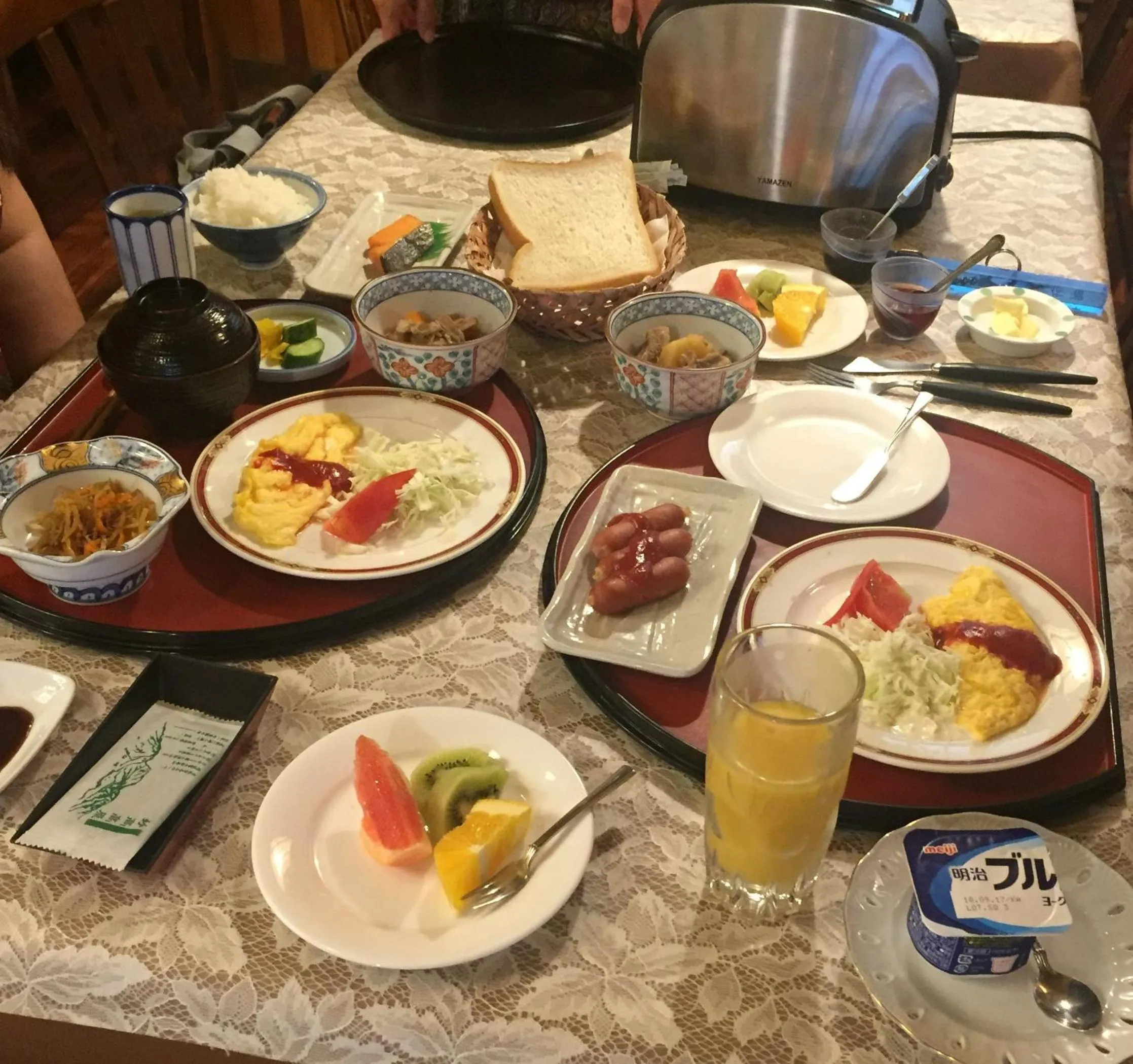 Asian breakfast in Kofukan