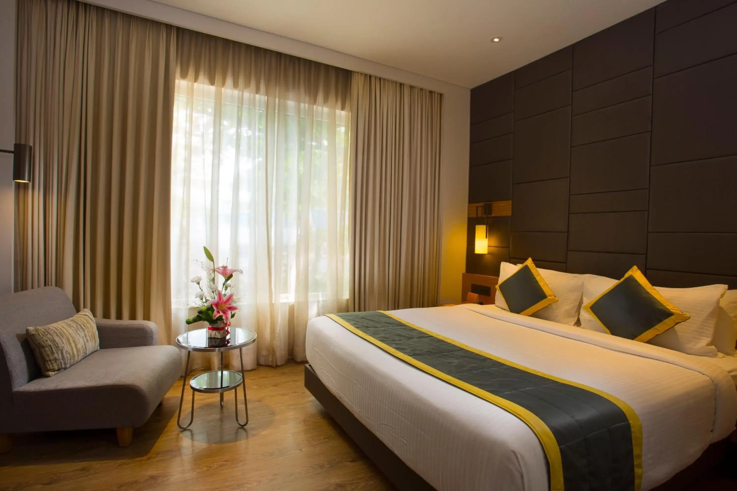 Bedroom, Bed in Fountain Tree by TGI Bedroom, Bed in Fountain Tree by TGI