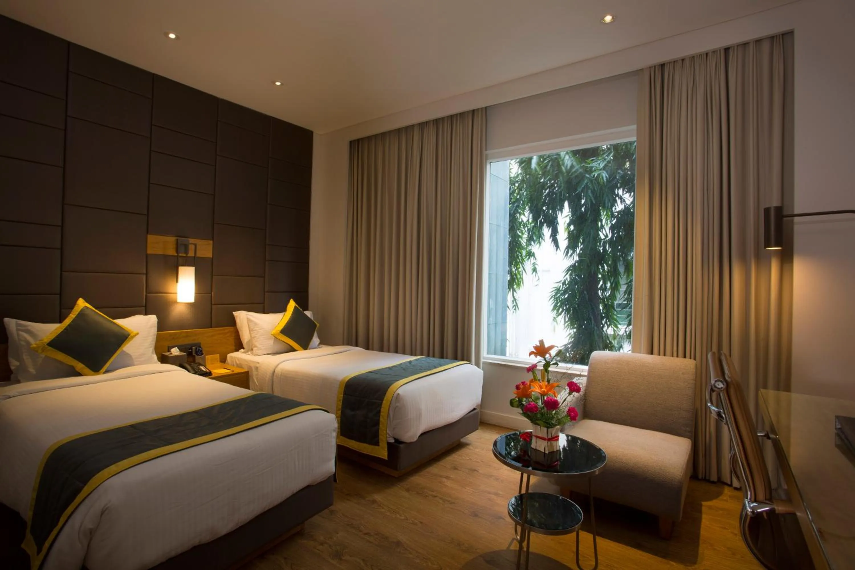 Photo of the whole room, Bed in Fountain Tree by TGI