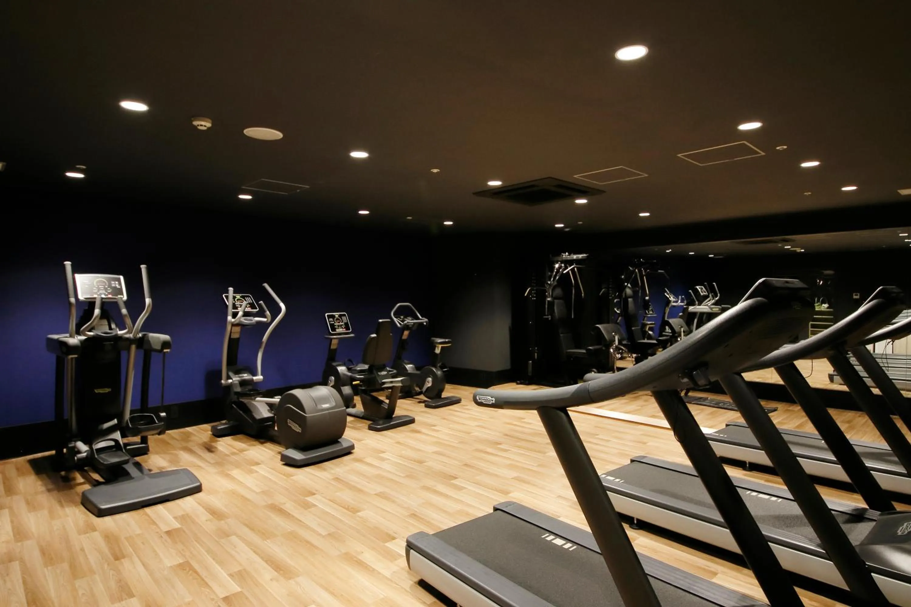 Fitness centre/facilities in Loisir Spa Tower Naha