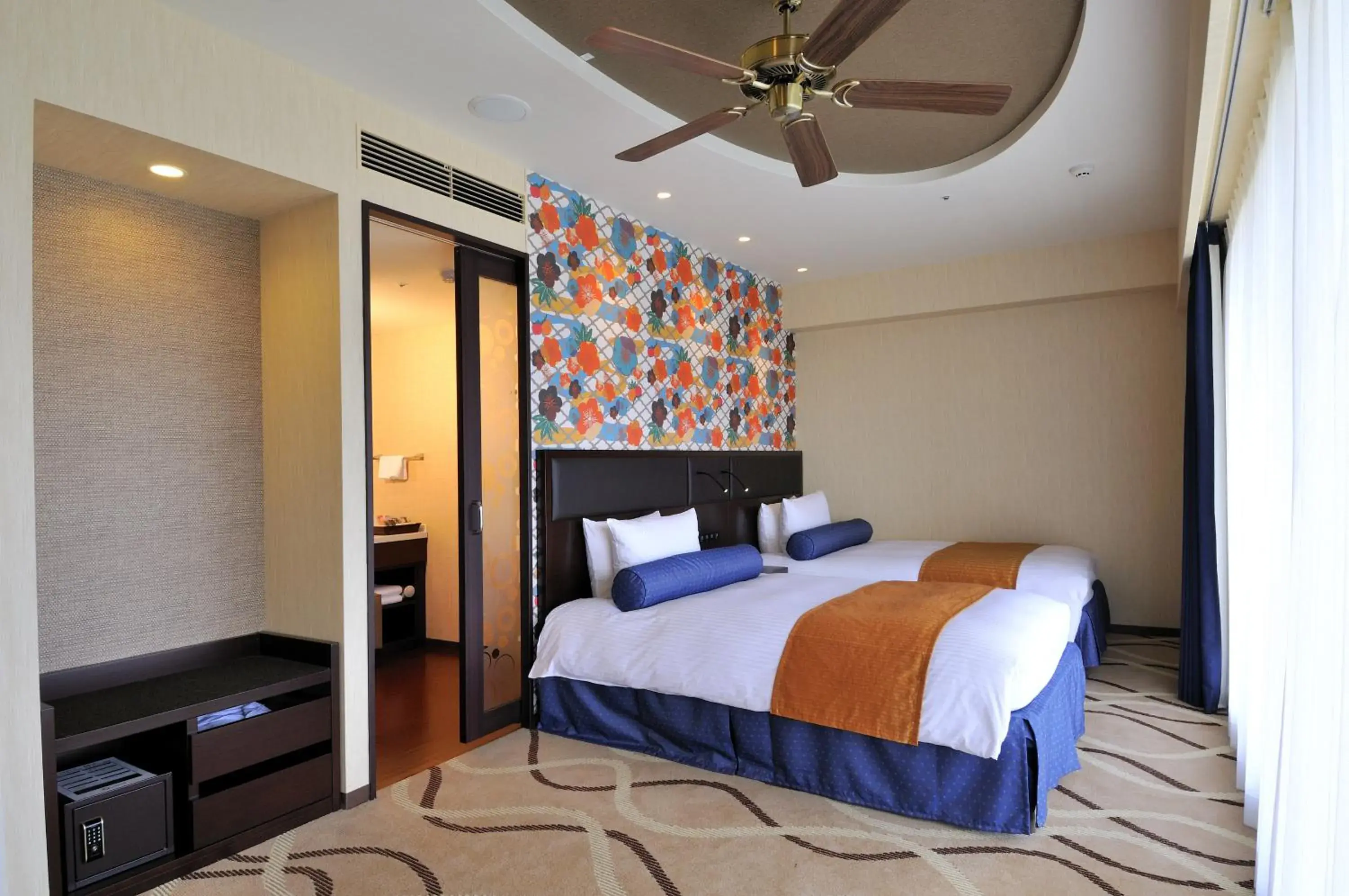 Bed in Loisir Spa Tower Naha Bed in Loisir Spa Tower Naha