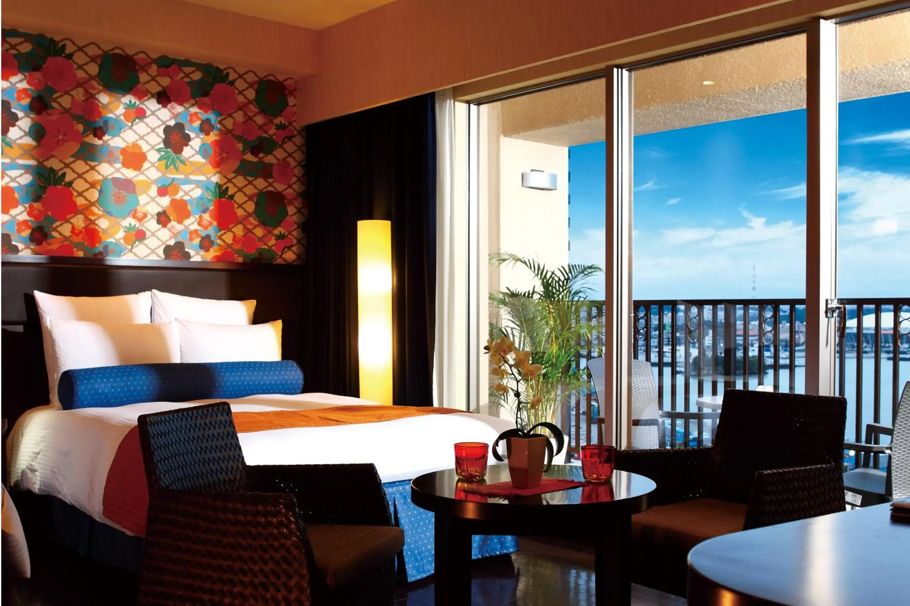 Bed in Loisir Spa Tower Naha Bed in Loisir Spa Tower Naha