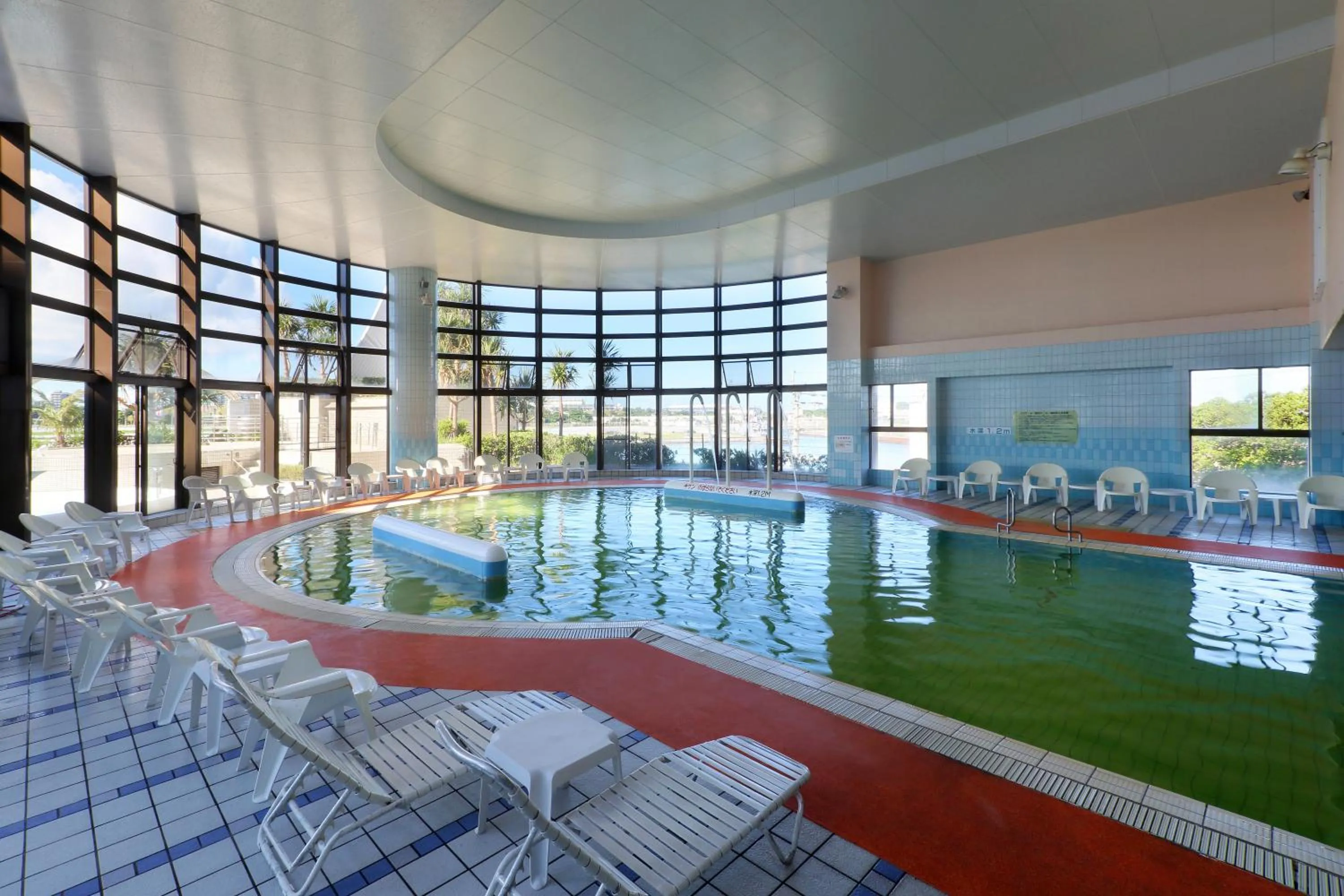 Swimming pool in Loisir Spa Tower Naha