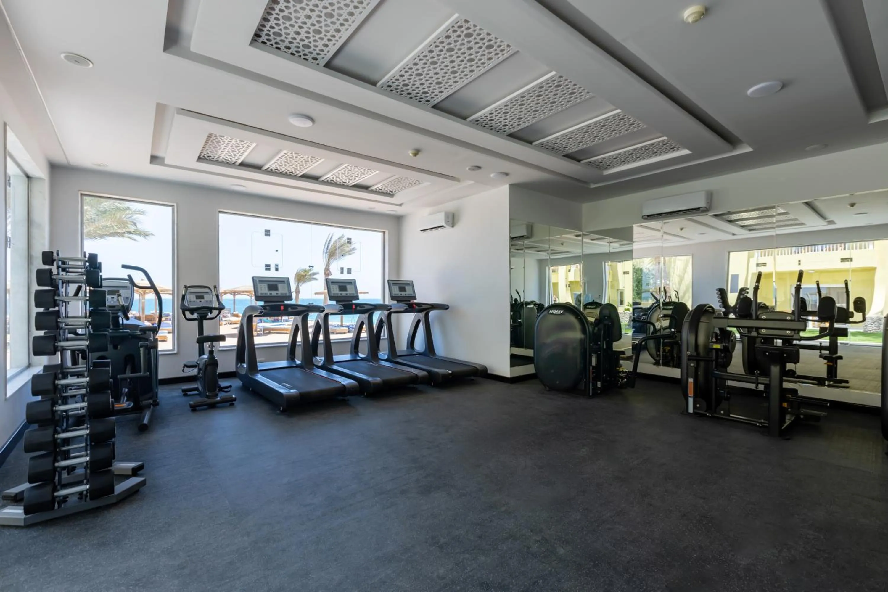 Palm Beach Resort Families and Couples only