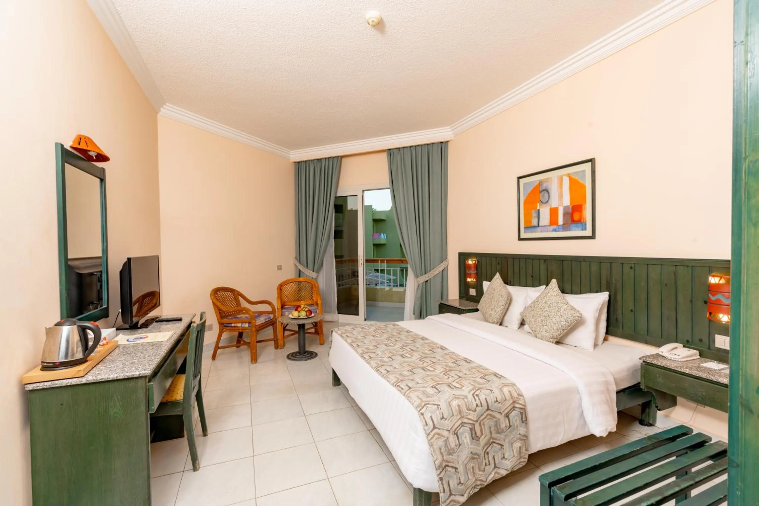 Bed in Palm Beach Resort Families and Couples only